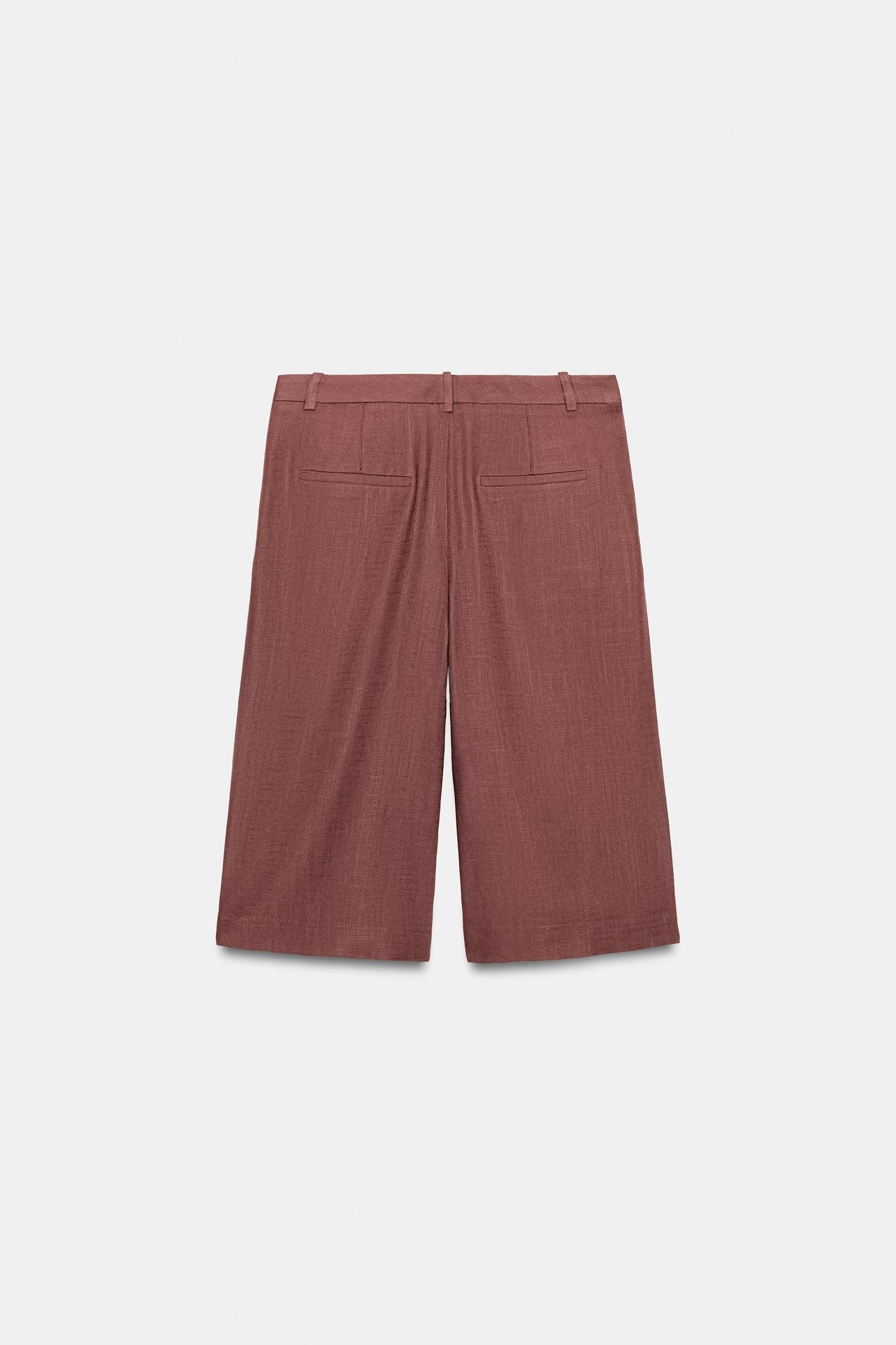 LINEN VEST Product Image