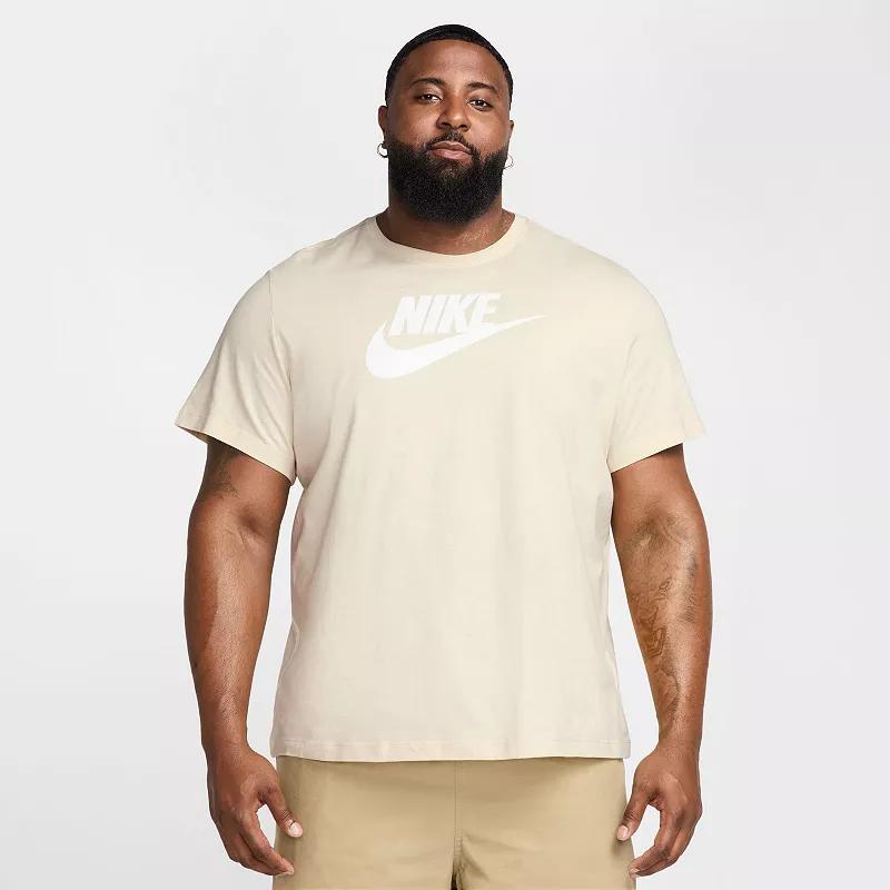 Nike Sportswear Men's T-Shirt Product Image