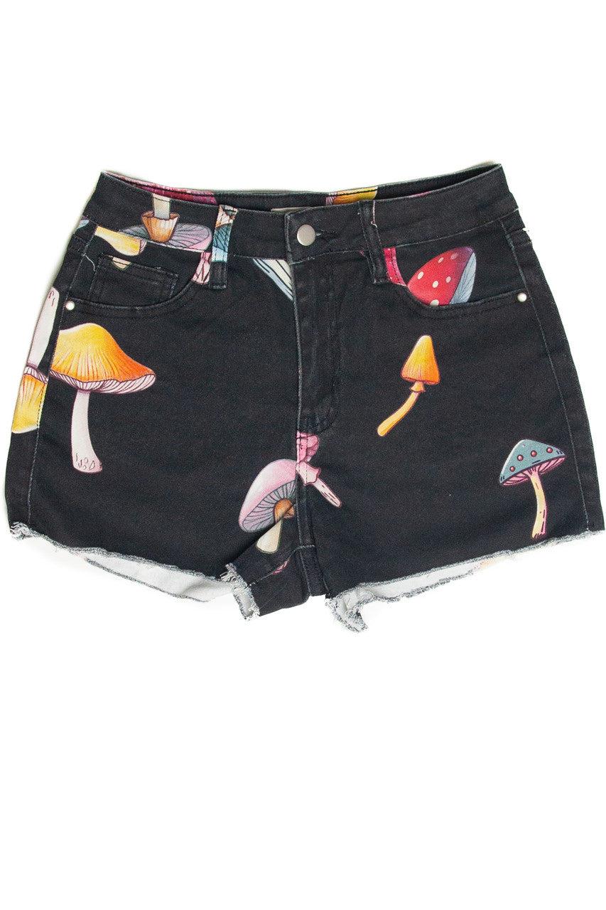 Large Mushroom Print Cut Off Shorts Product Image