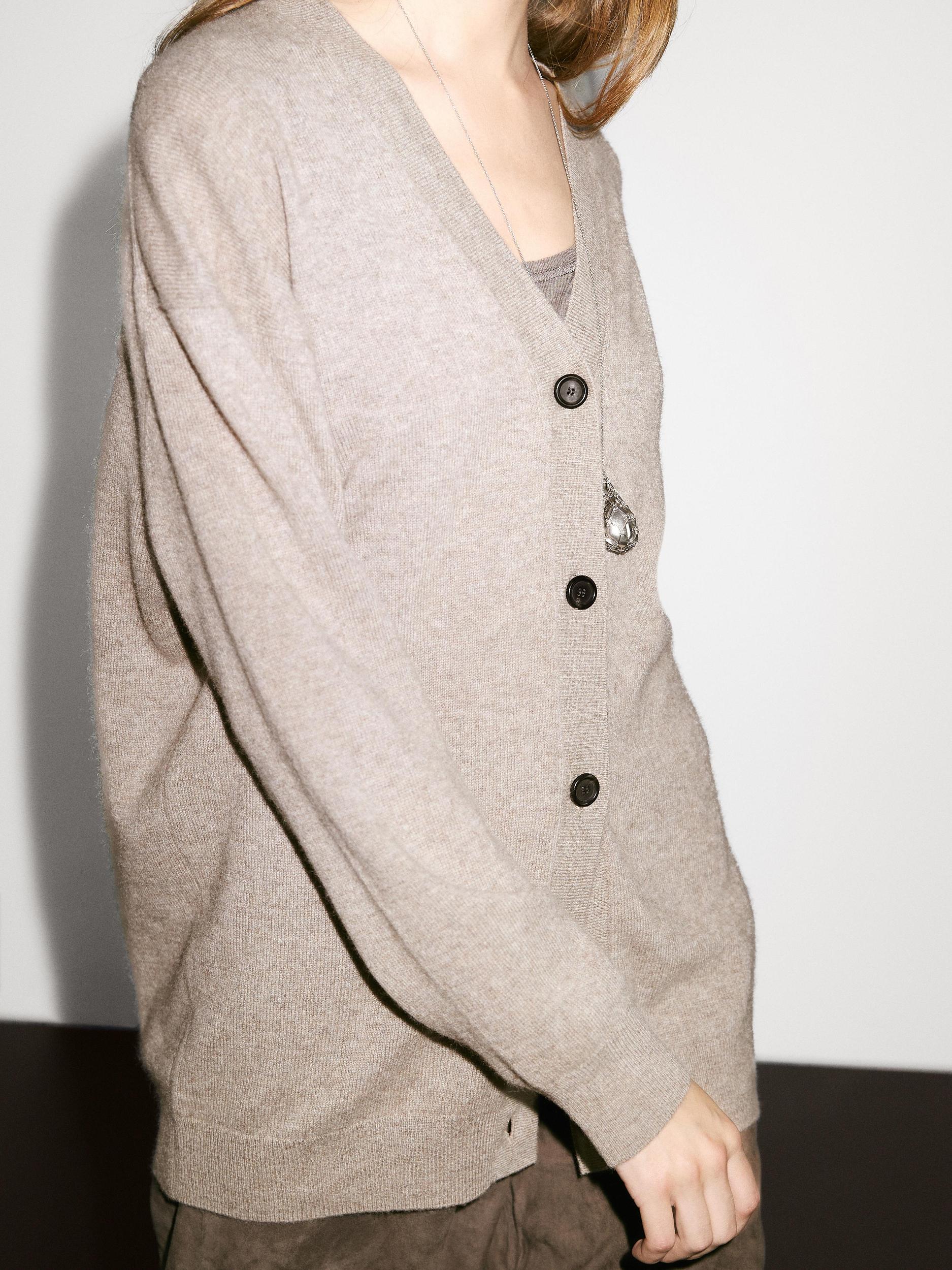 100% cashmere V-neck oversize cardigan Product Image