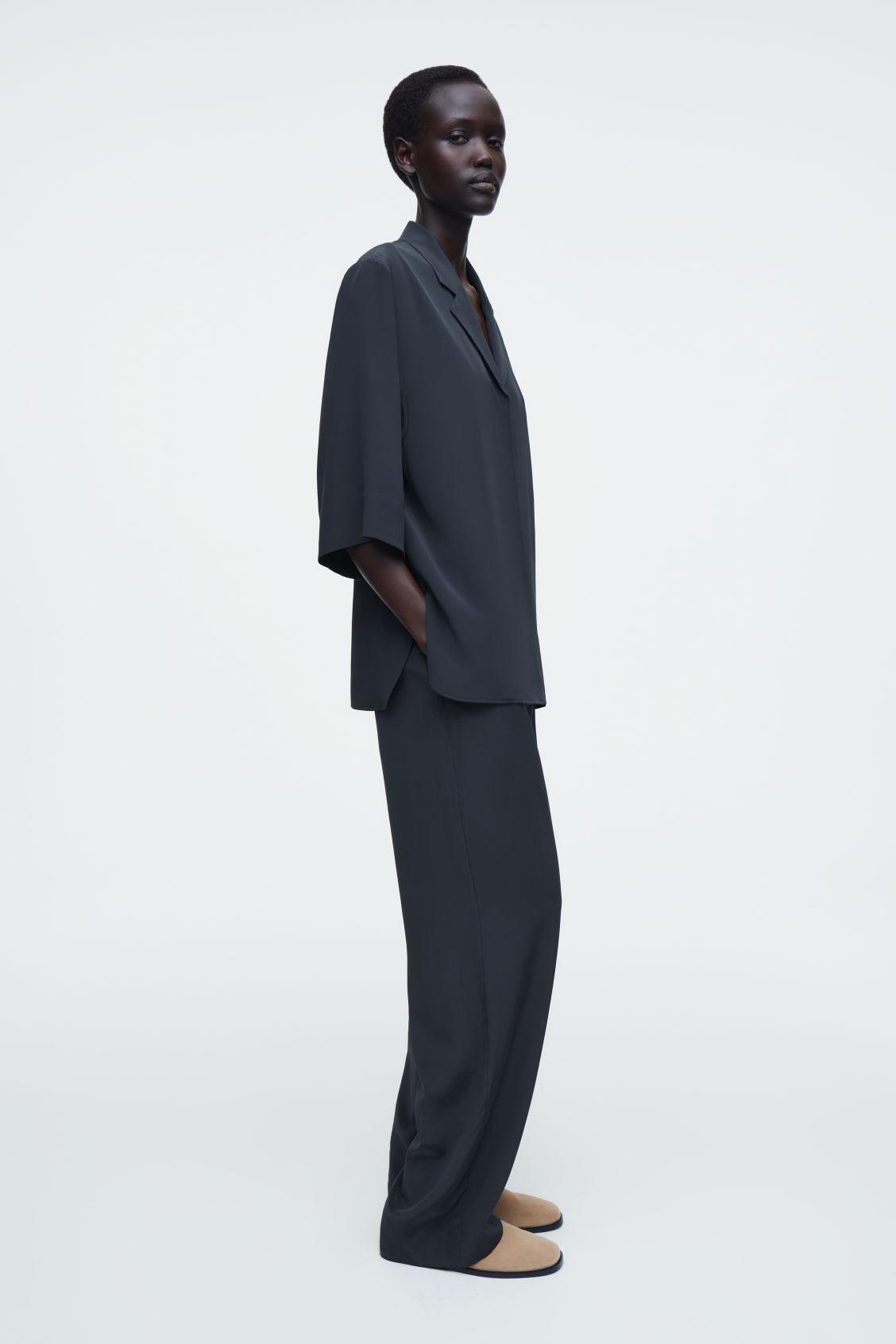 CAMP-COLLAR SILK SHIRT Product Image