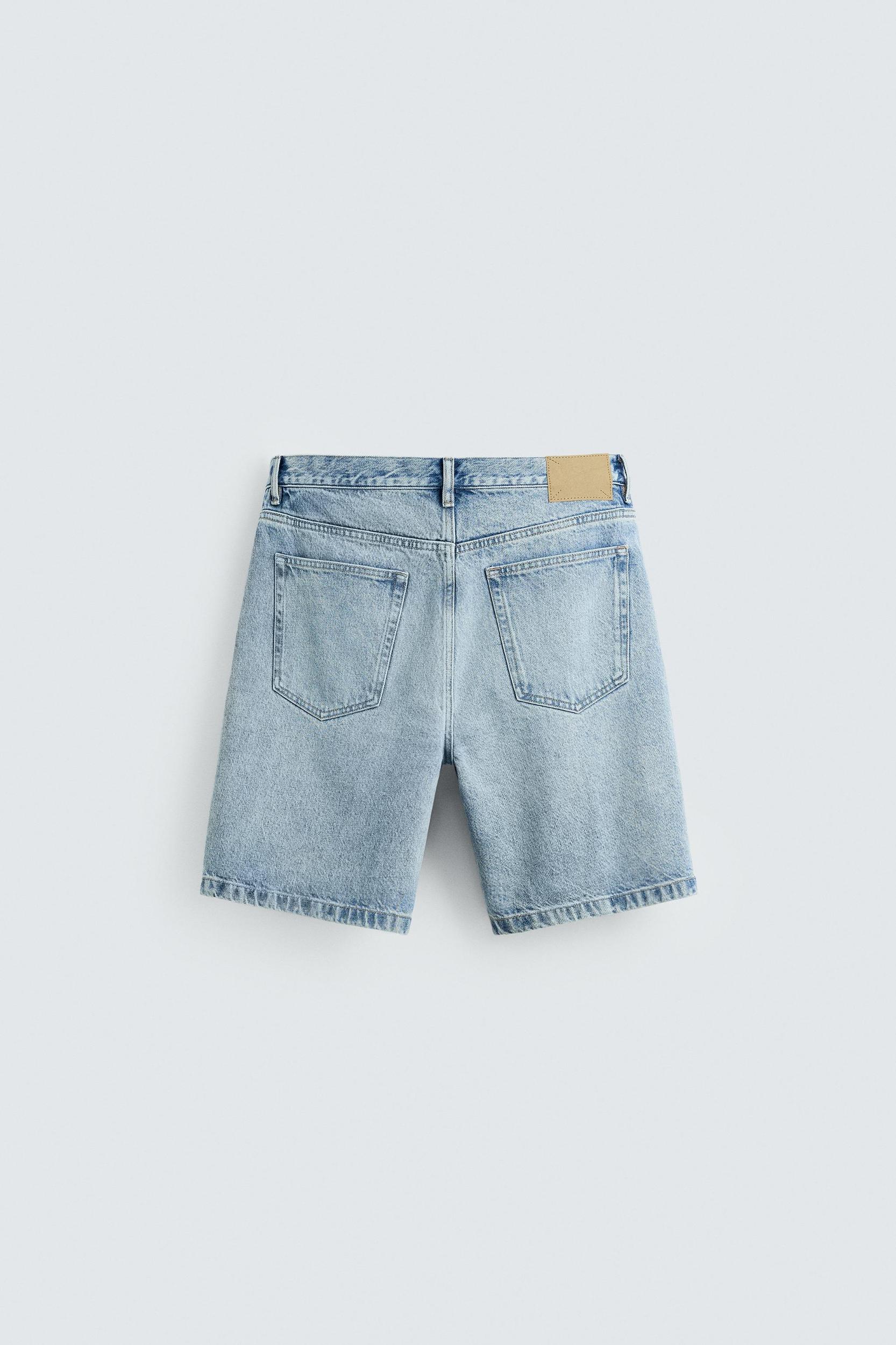 REGULAR FIT DENIM SHORTS Product Image