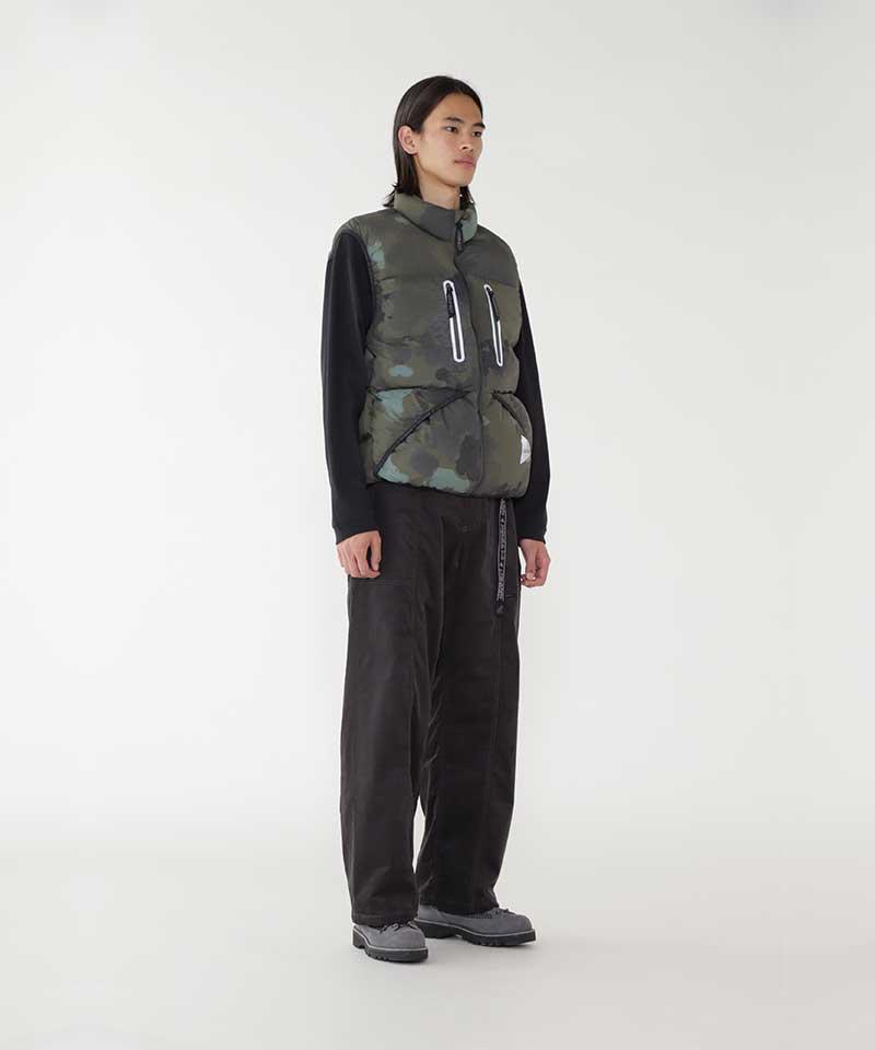 Gramicci x and wander Down Vest Male Product Image