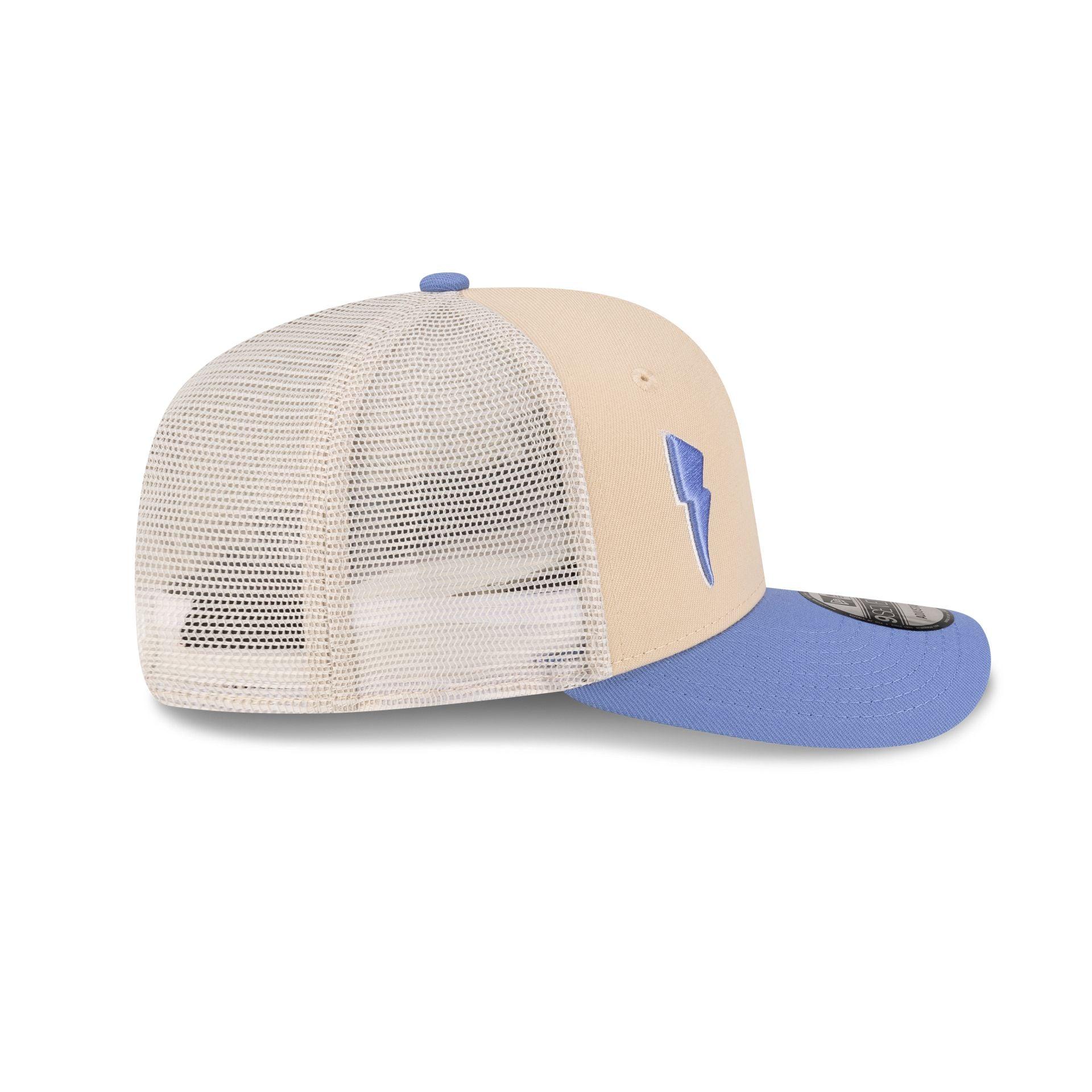 Club Necaxa Dual Logo 9SEVENTY Trucker Hat Male Product Image