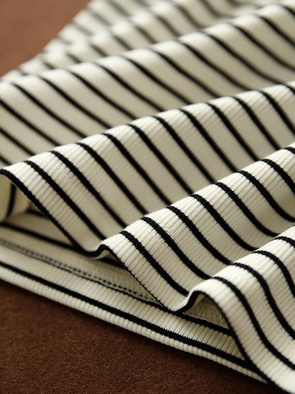 Striped Print U Neck Tank Top Product Image