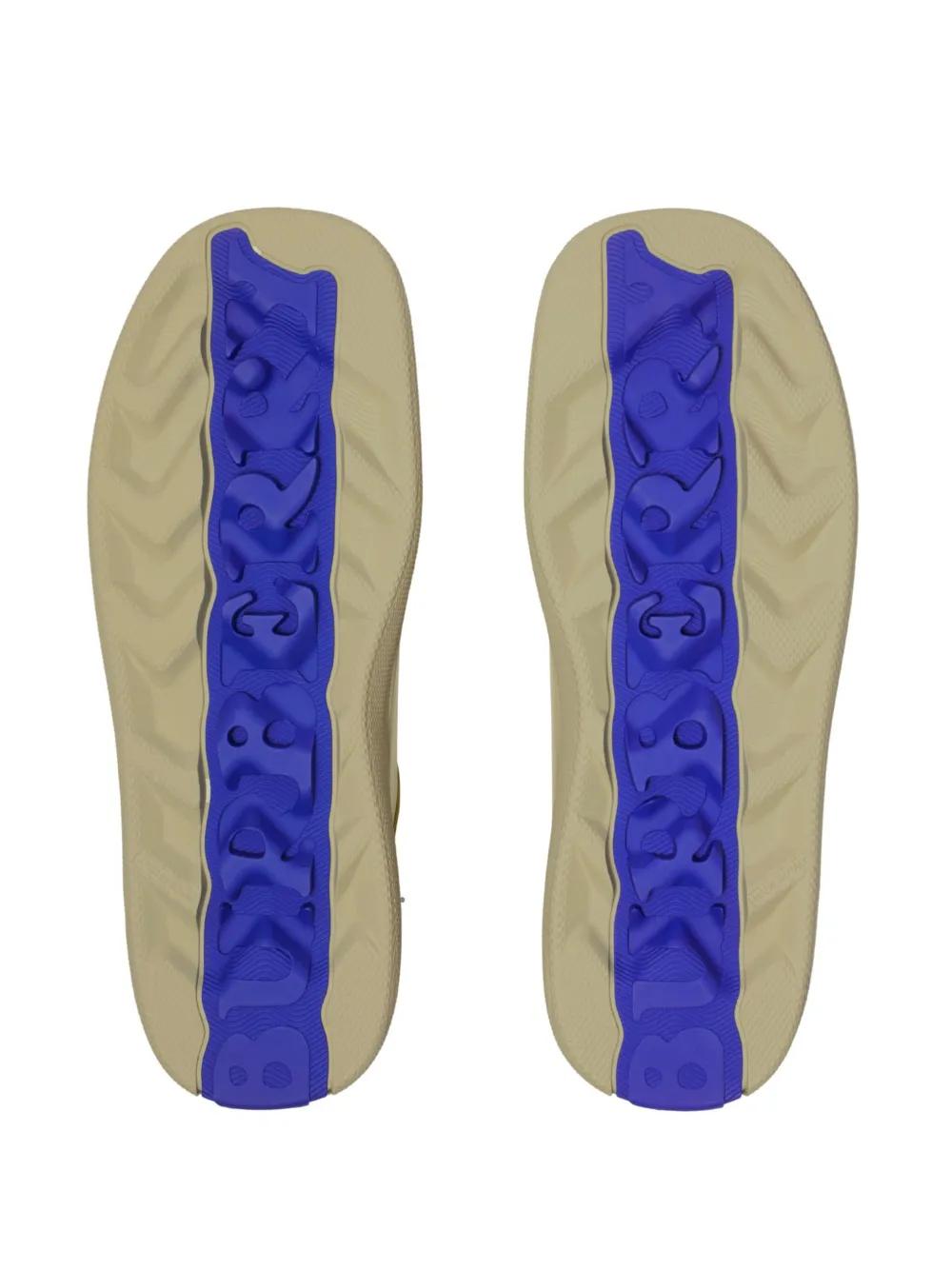 Stock sneakers Product Image