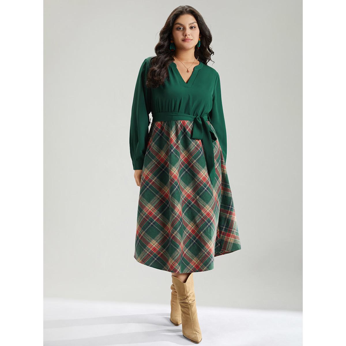 Plus Size Twill Plaid Print Notched Contrast Belted Dress DarkGreen Women Elegant Belted Notched collar Long Sleeve Curvy Midi Dress BloomChic 14-16/1X Product Image