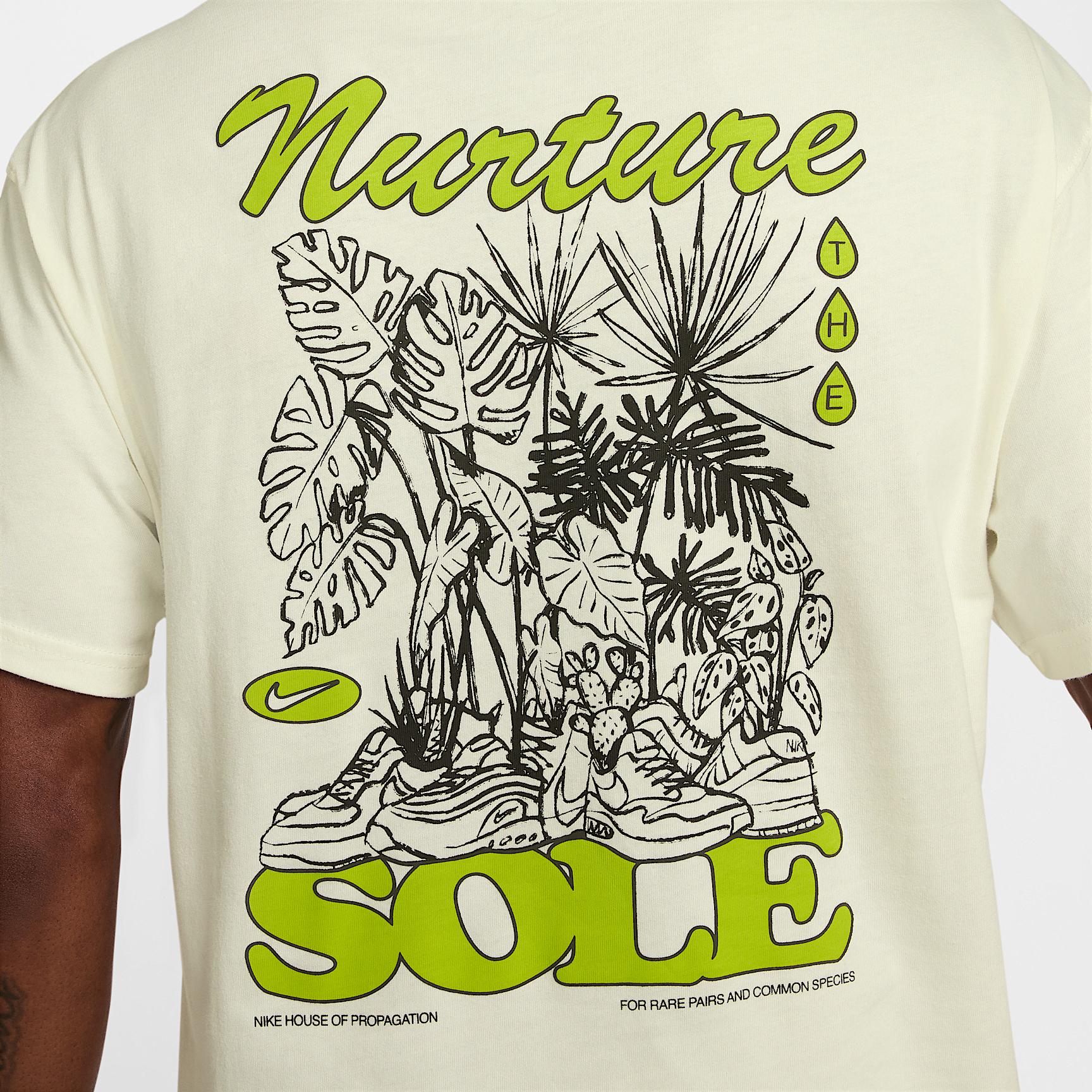 Nike Sportswear Max90 T-Shirt Product Image