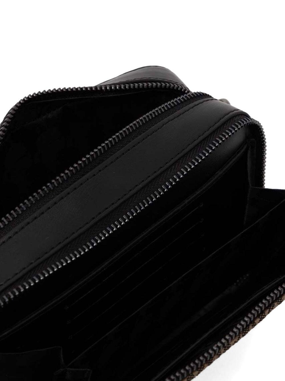 logo-plaque weekender bag Product Image