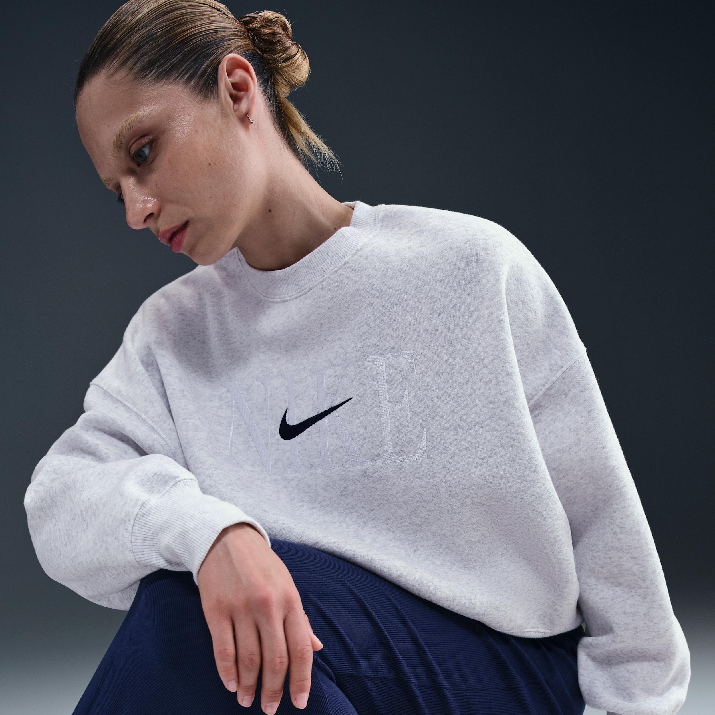 Women's Nike Sportswear Phoenix Fleece Oversized Crew-Neck Sweatshirt Product Image