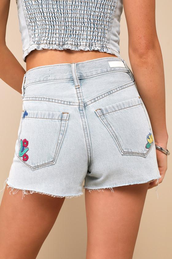 Reeve Picnic Date Light Wash Embroidered Floral Denim Shorts Product Image