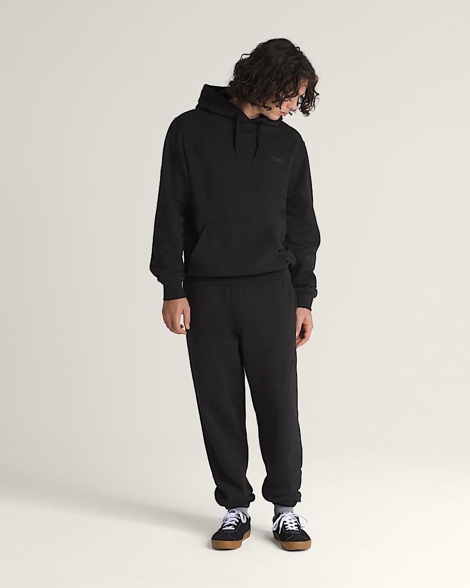 Core Basic Pullover Hoodie in Black| Vans US Product Image