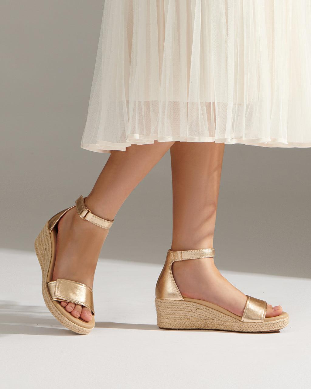 Riviera Ankle Sandal Female Product Image