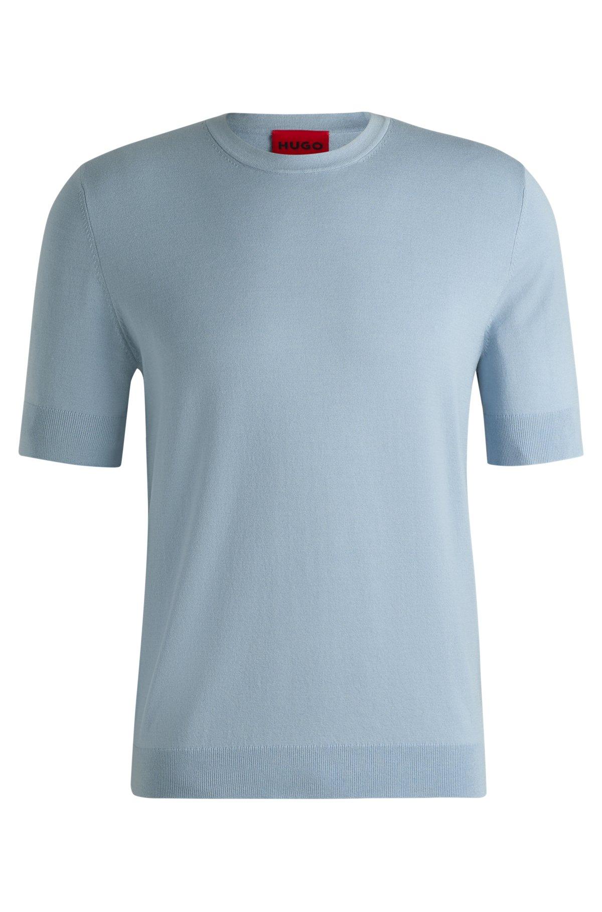 Slim-fit knitted sweater with short sleeves Product Image