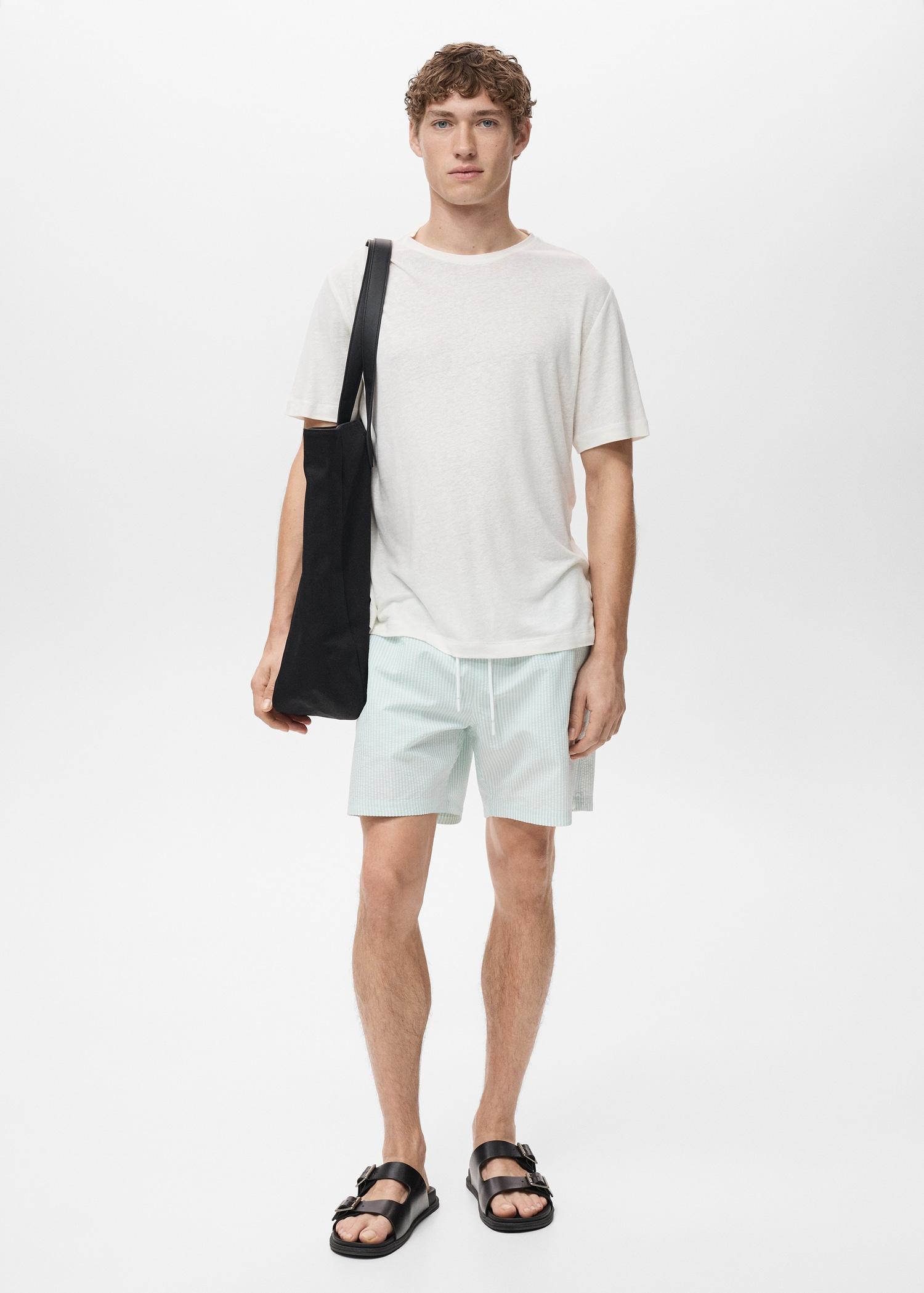 Seersucker swimming trunks - Men | MANGO USA Product Image