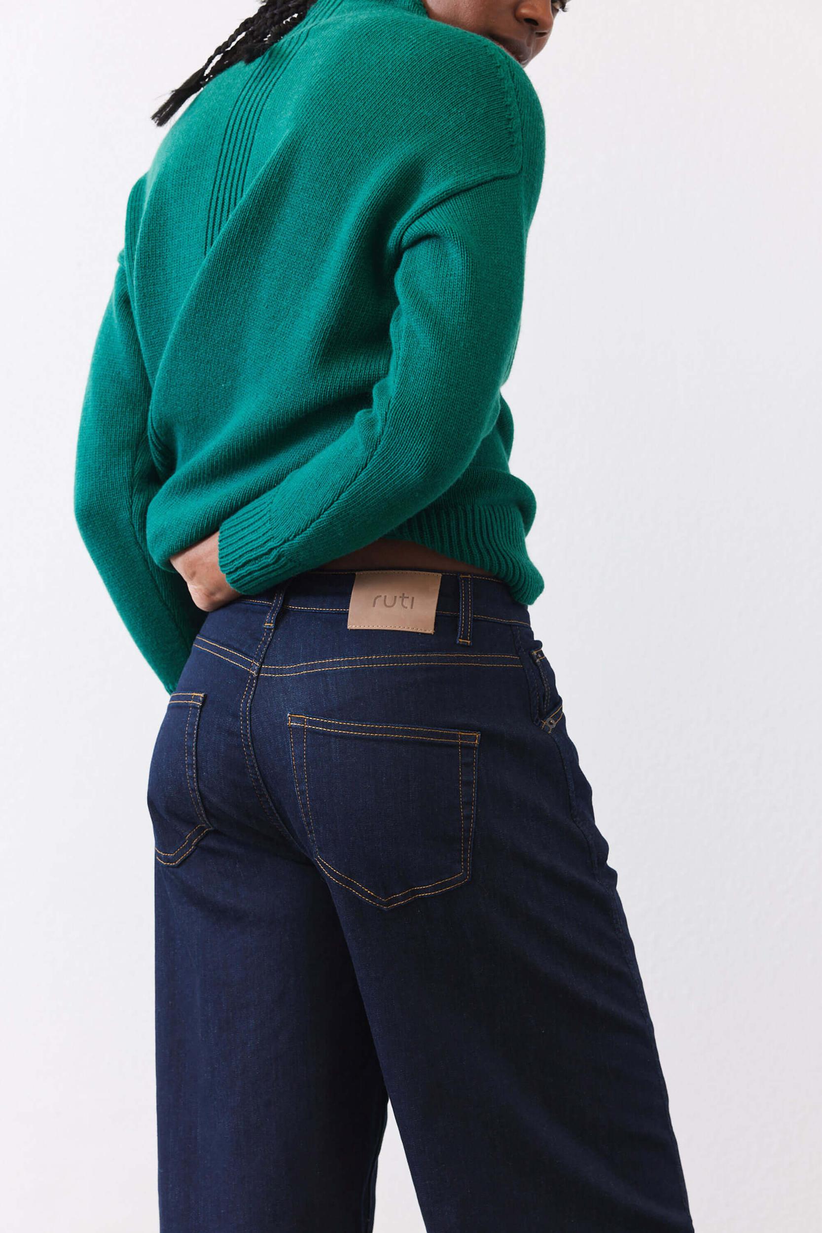 The Petite Ultimate Barrel Leg Jeans 2.0 Product Image