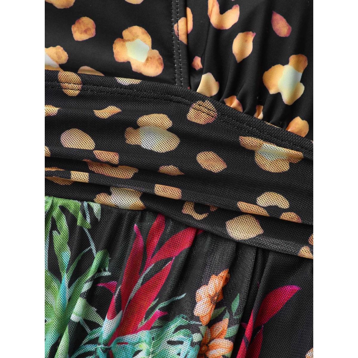 Plus Size Tropical Print Bust-Defining Swim Dress Women's Swimwear Black Beach Bodycon Overlap Collar High stretch Curve Swim Dresses BloomChic 22-24/3X Product Image