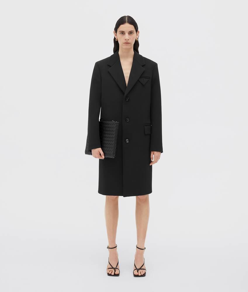 Women's Intrecciato Large Flat Pouch in Black Product Image