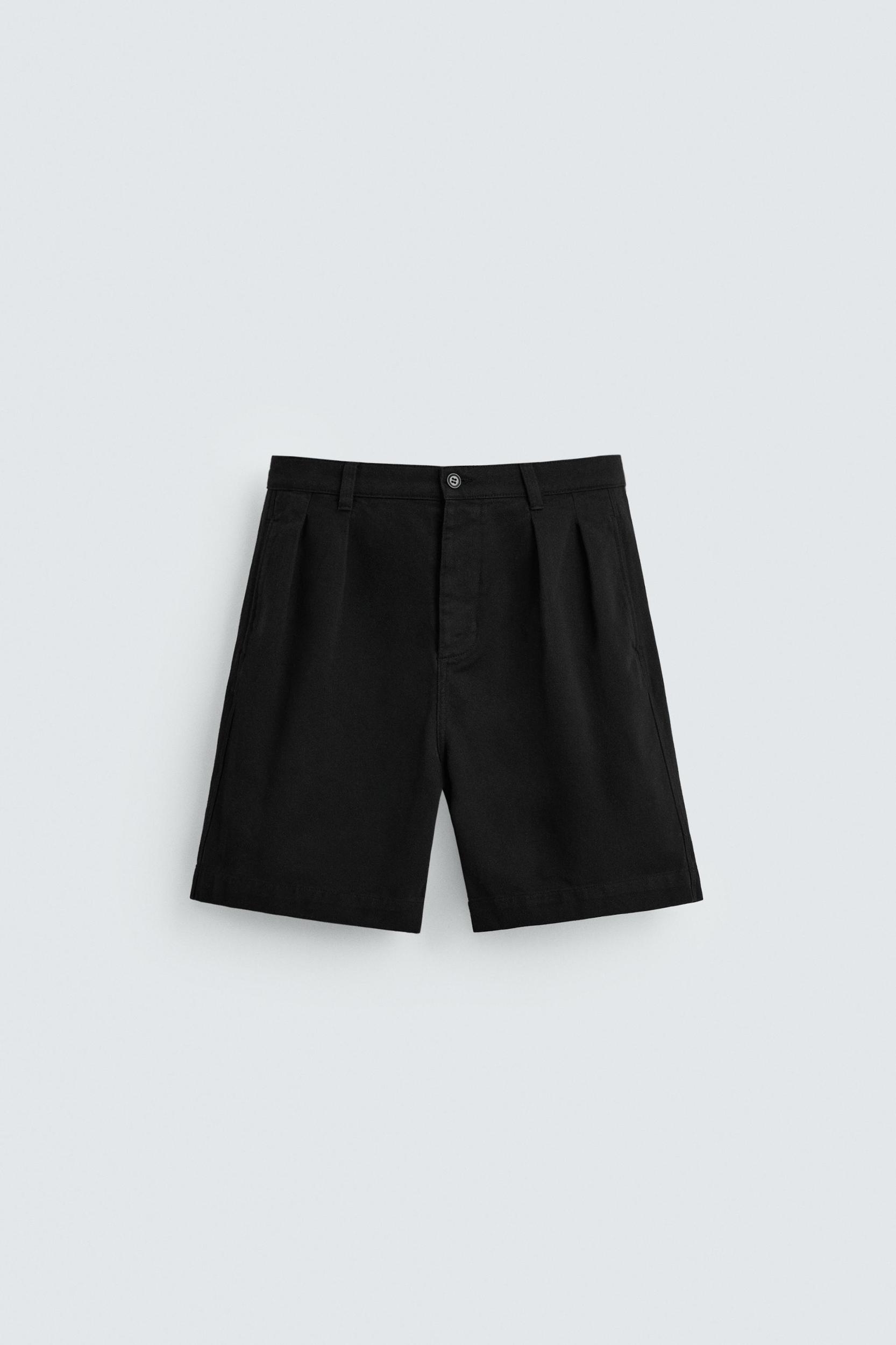 RELAXED FIT PLEATED BERMUDA SHORTS Product Image