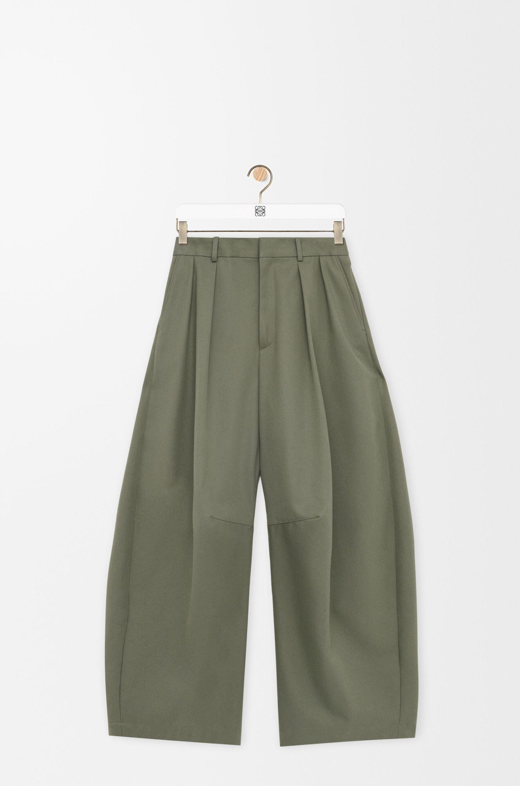 Barrel trousers in cotton and silk Product Image