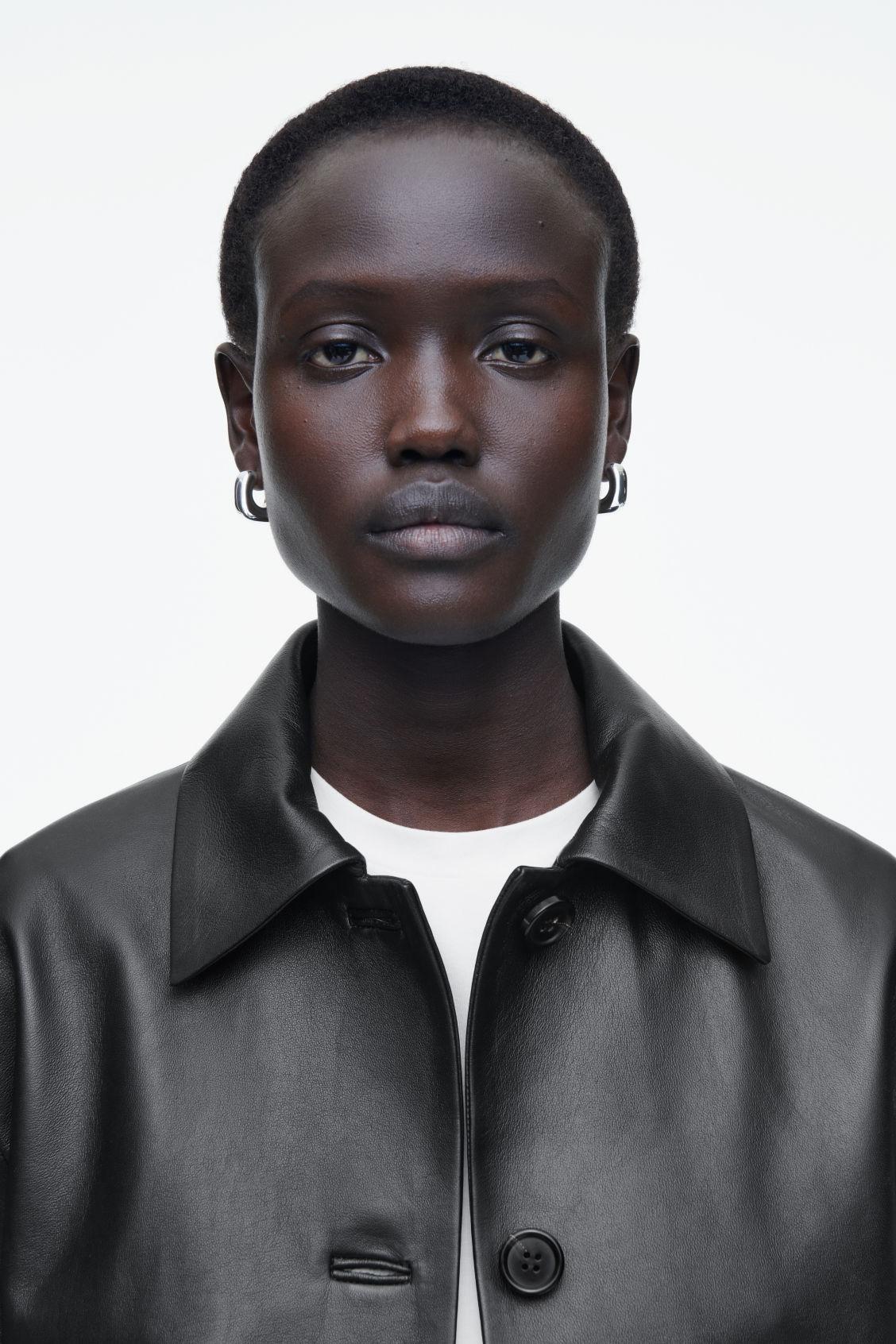 BOXY COLLARED LEATHER JACKET Product Image