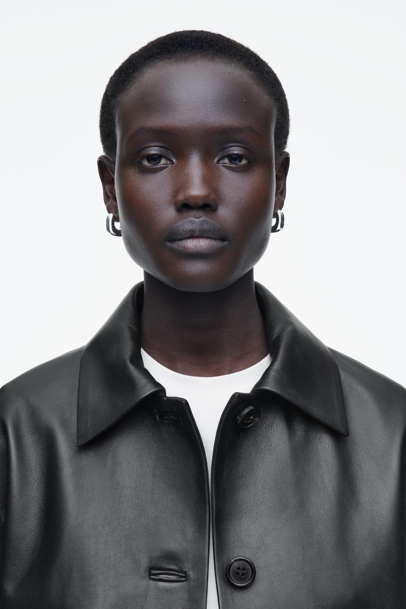 BOXY COLLARED LEATHER JACKET Product Image