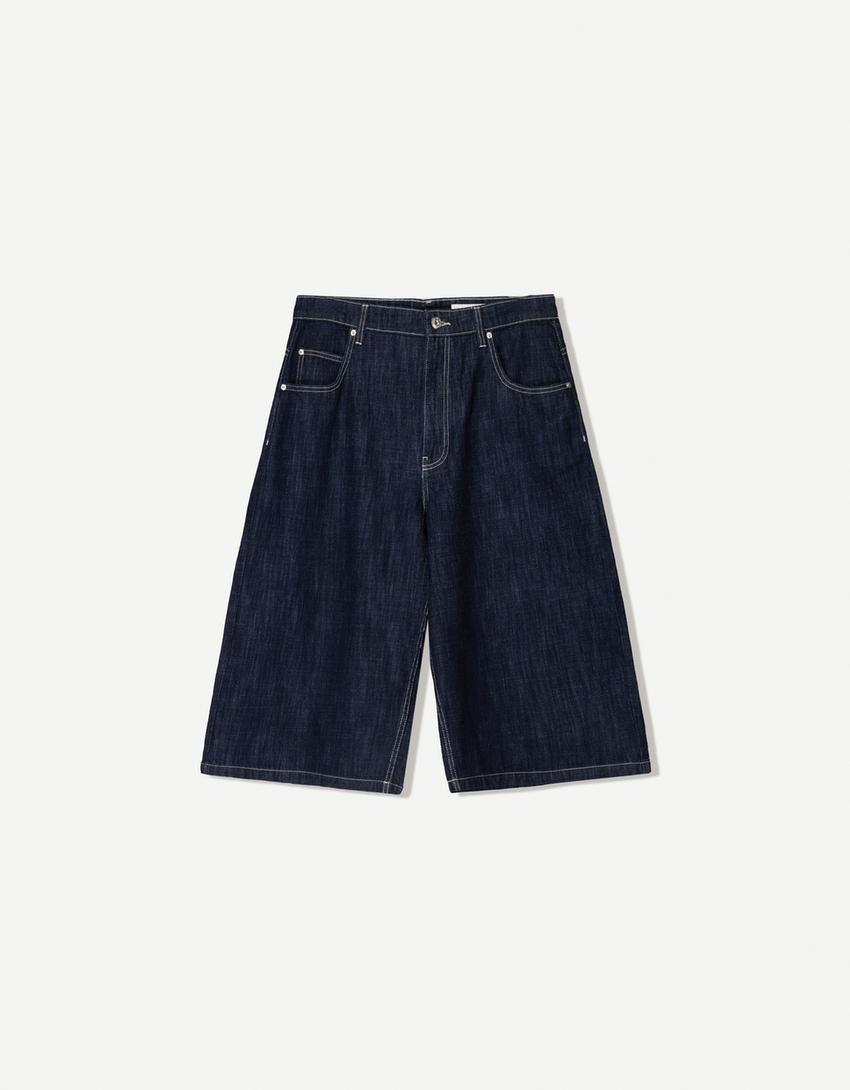 Super baggy denim Bermuda jorts Product Image