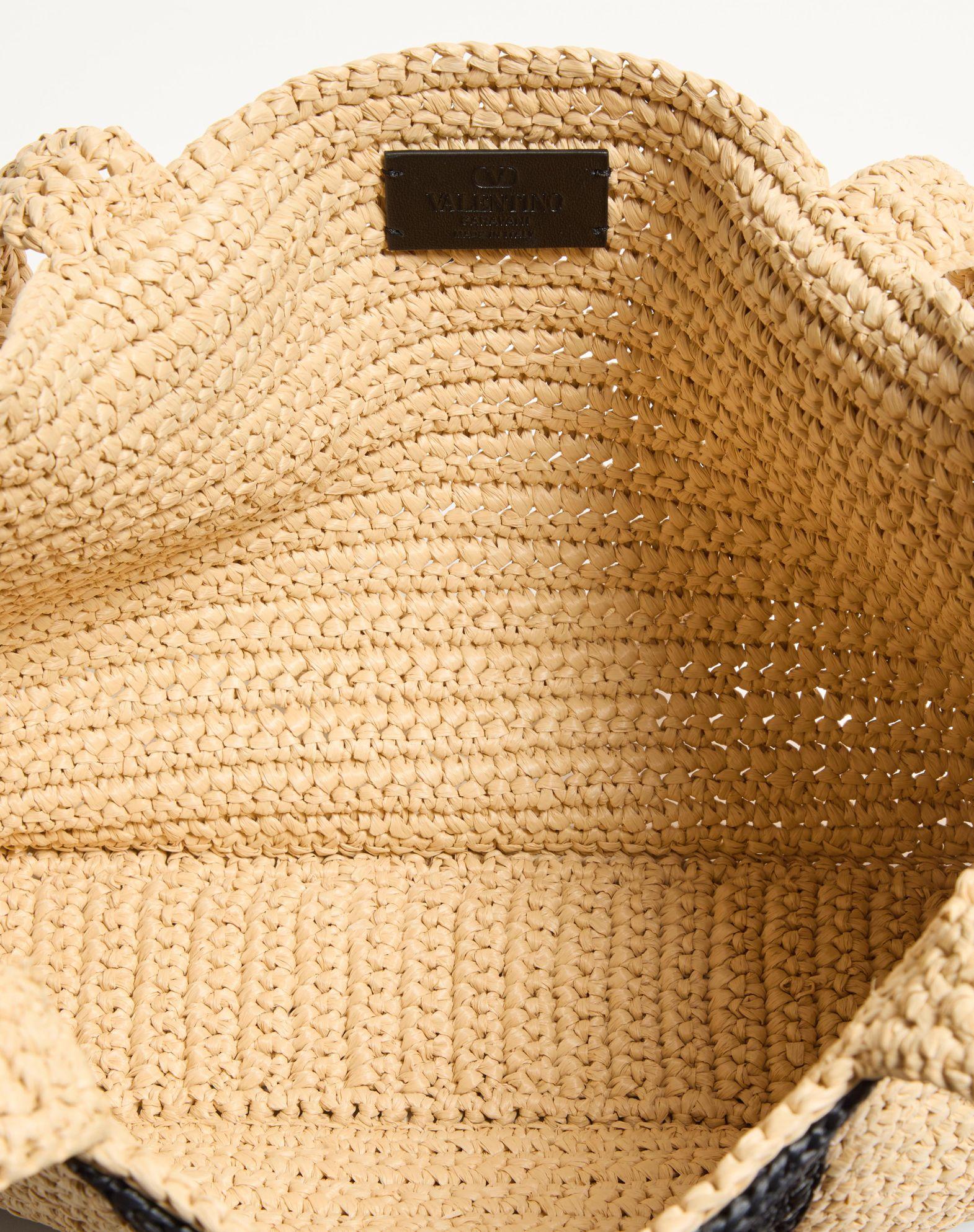 Valentino Garavani Viva Superstar Medium Shopping Bag In Raffia Product Image