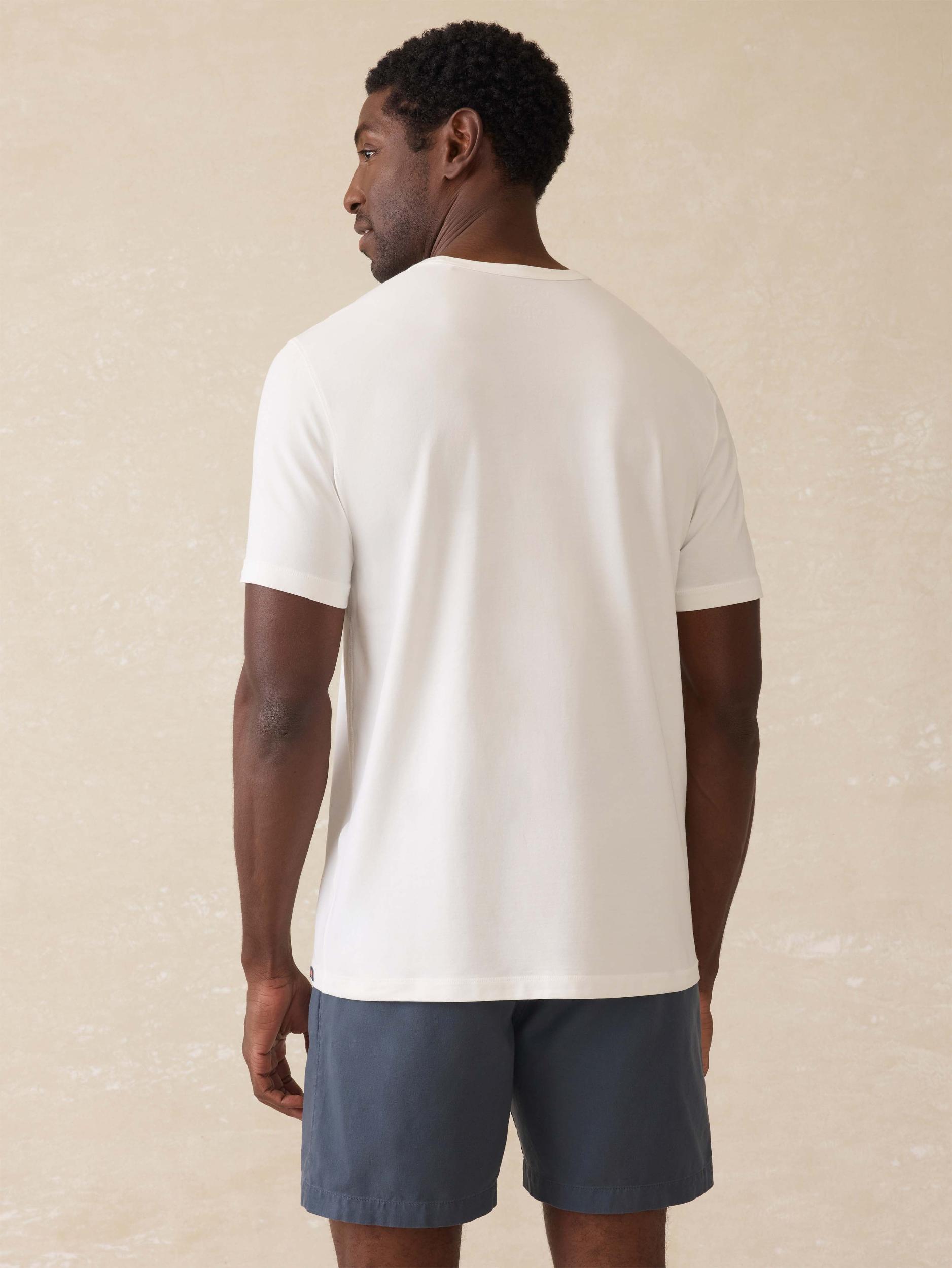 Short-Sleeve Shorelite UPF Tee - White Surf Stripe Male Product Image