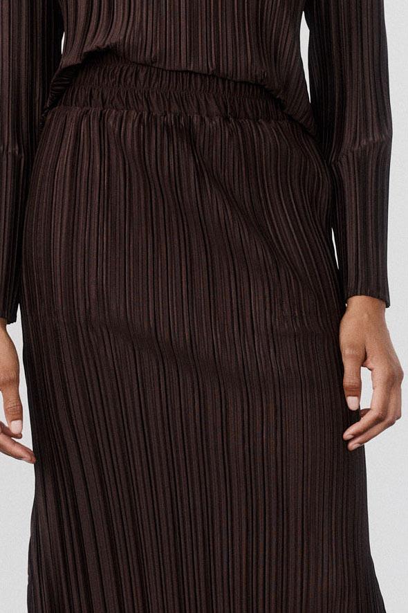 Relaxed Pleated Skirt Product Image