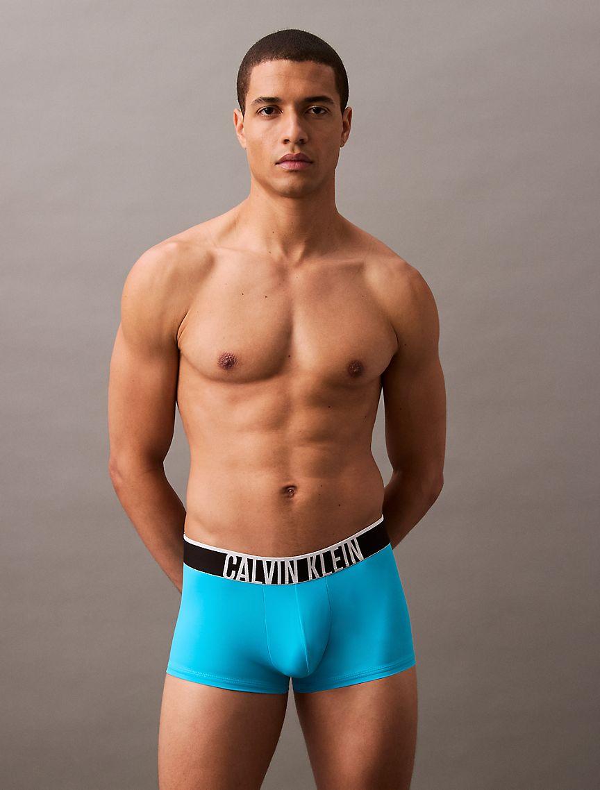 Intense Power Ultra Cooling Low Rise Trunk Product Image