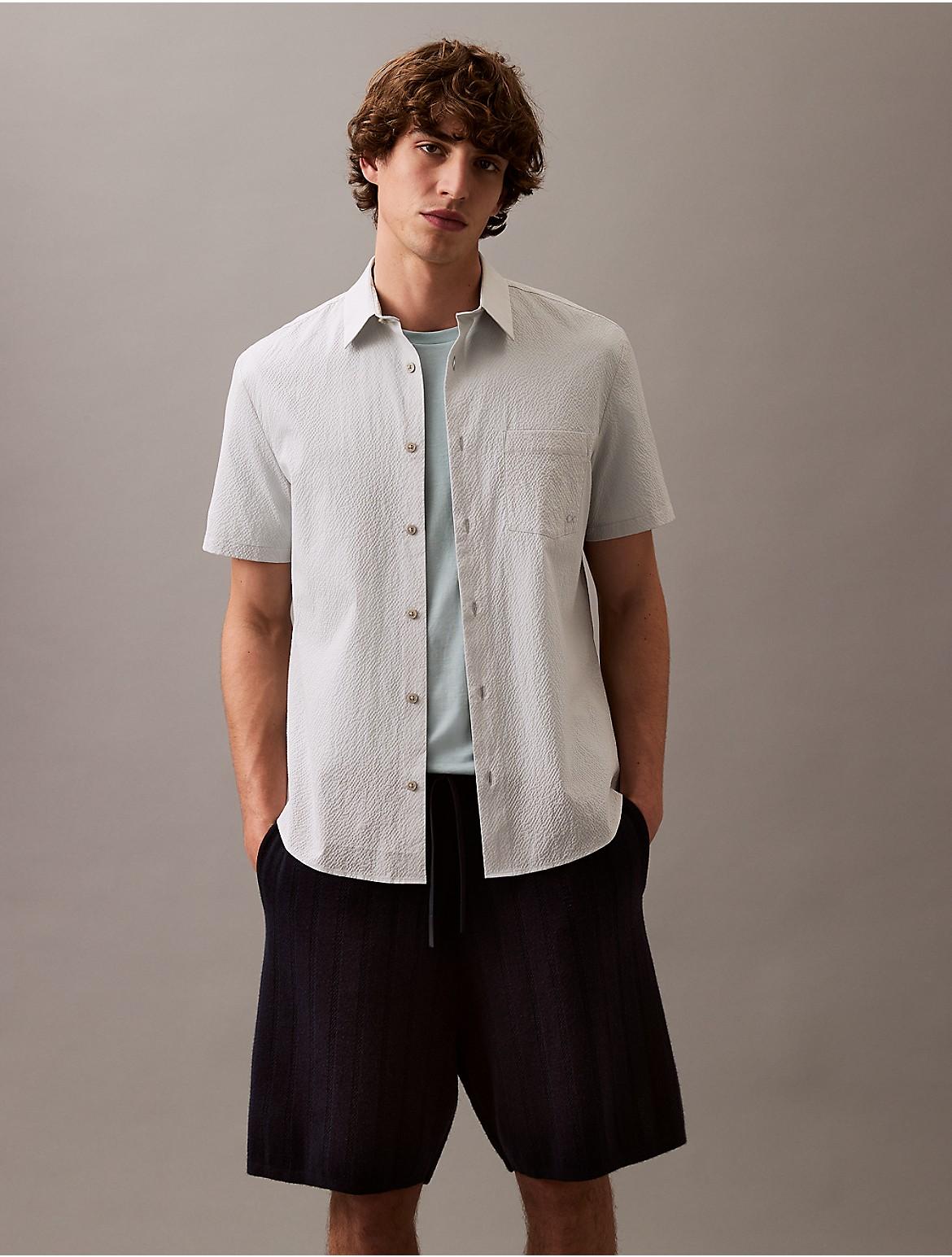 Calvin Klein Mens Solid Seersucker Classic Button-Down Shirt - Grey Product Image
