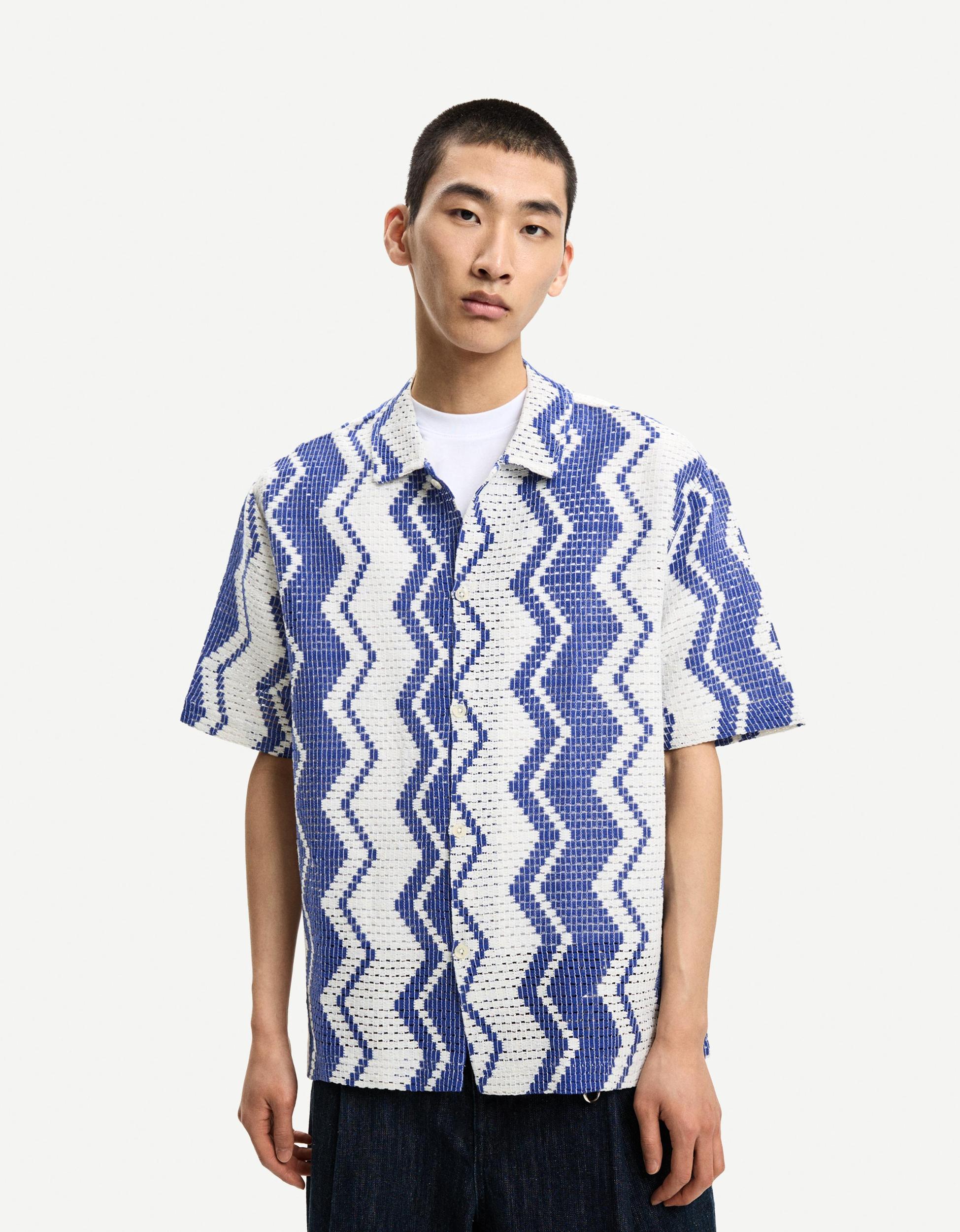 Short sleeve crochet shirt Product Image