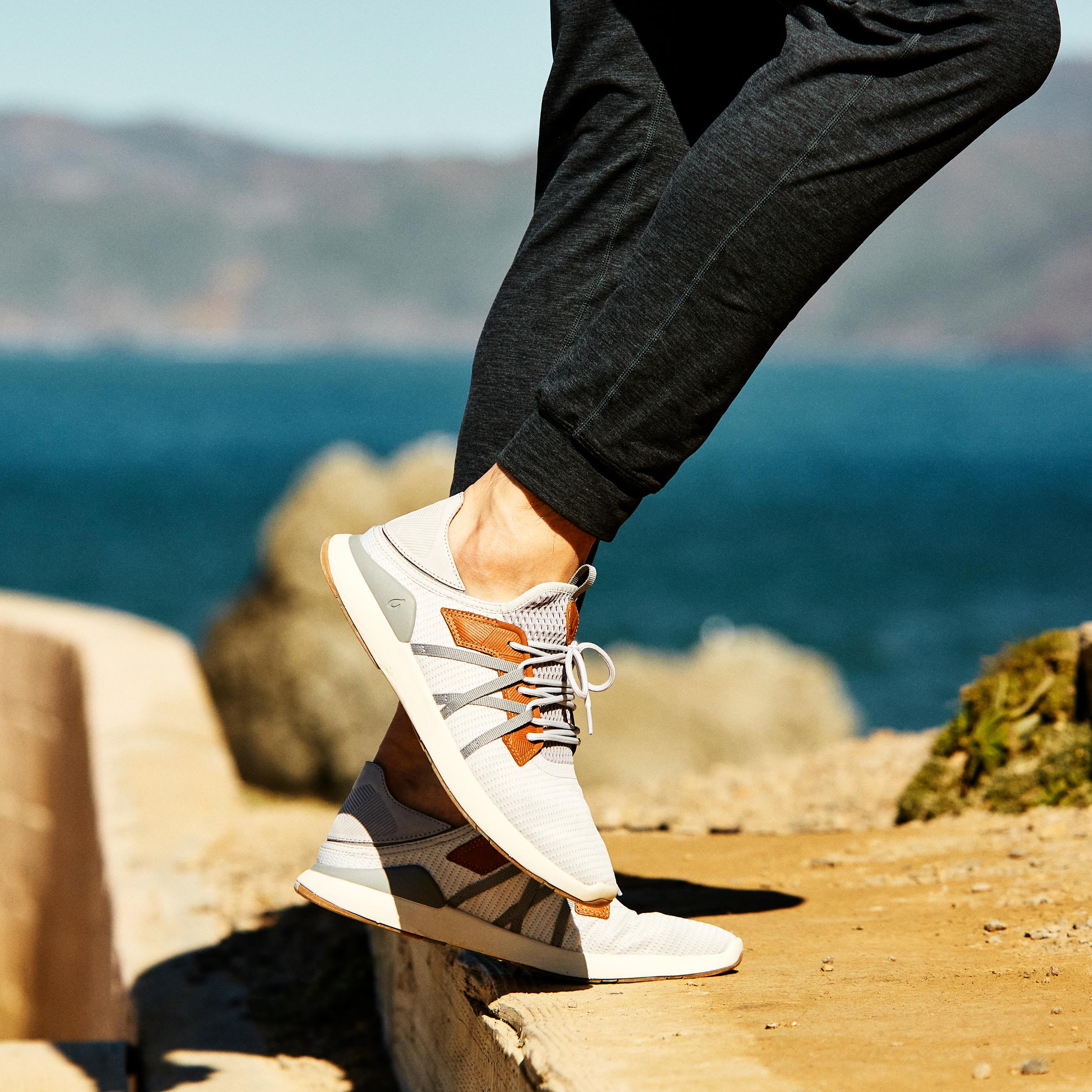 Mio Li Sneaker Product Image