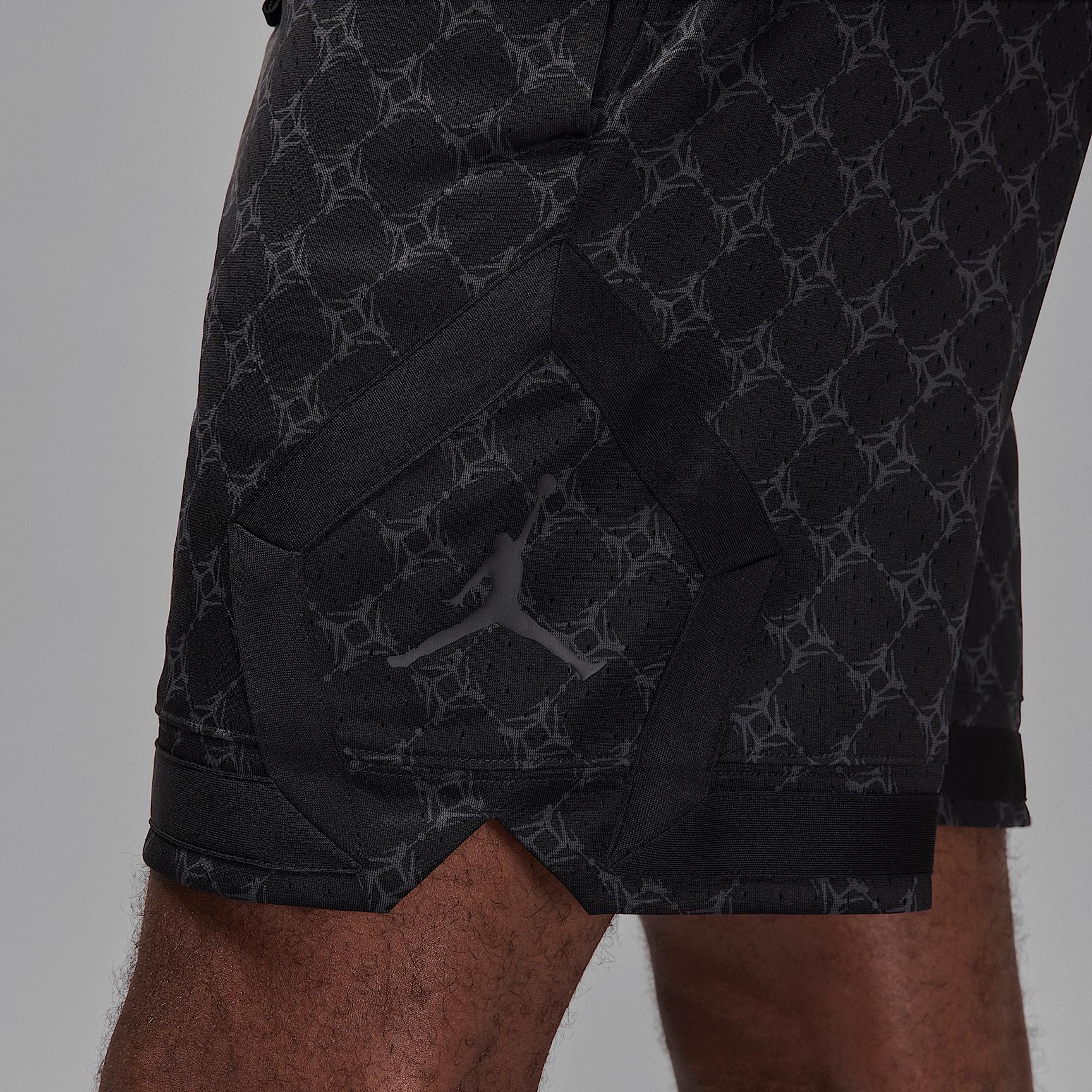 Mens Jordan Sport Dri-FIT Printed Diamond Shorts | HQ8663-104 Product Image