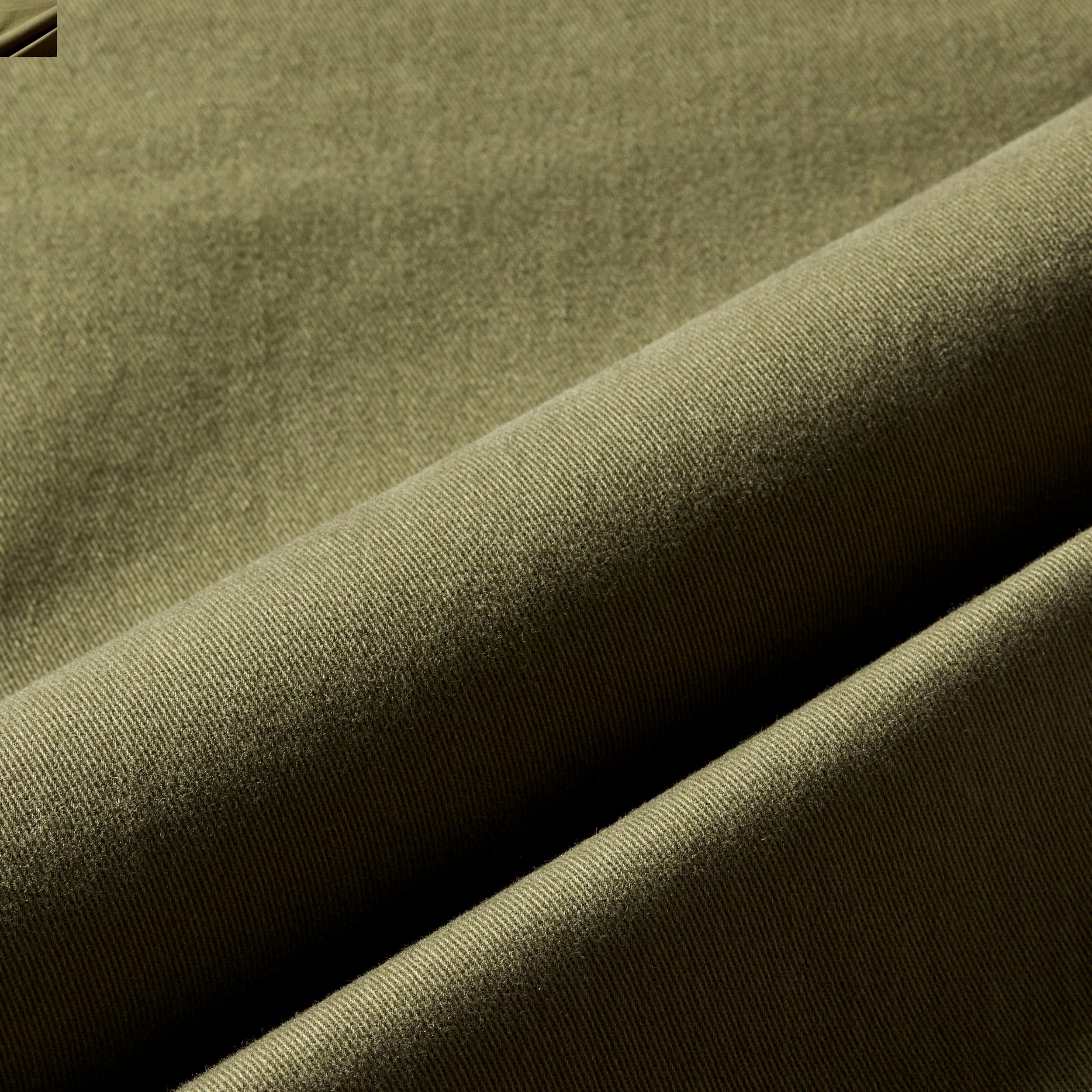 484 Slim-fit stretch chino pant Product Image