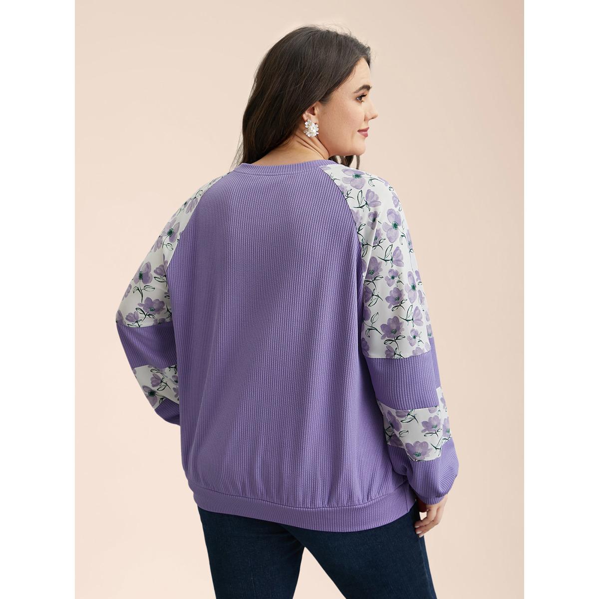 Plus Size Ribbed Floral Patchwork Raglan Sleeve Sweatshirt Women Lilac Elegant Texture Round Neck Everyday Sweatshirts BloomChic 22-24/3X Product Image