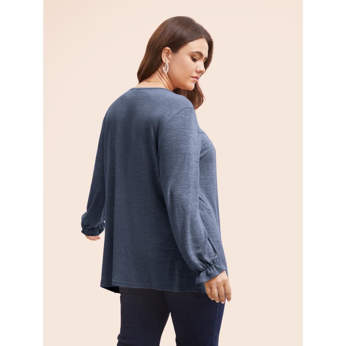 Plus Size Round Neck Heather Pleated T-shirt Indigo Women Leisure Pleated Round Neck Loose Casual T-shirts BloomChic 26/4X Product Image