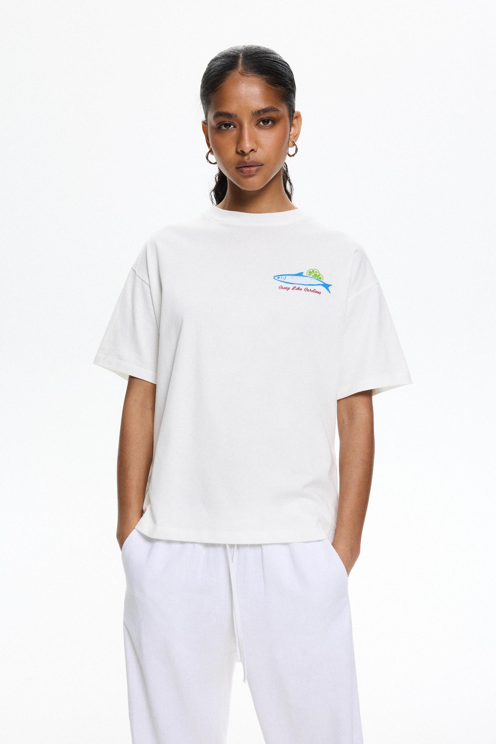 Sardine graphic T-shirt Product Image