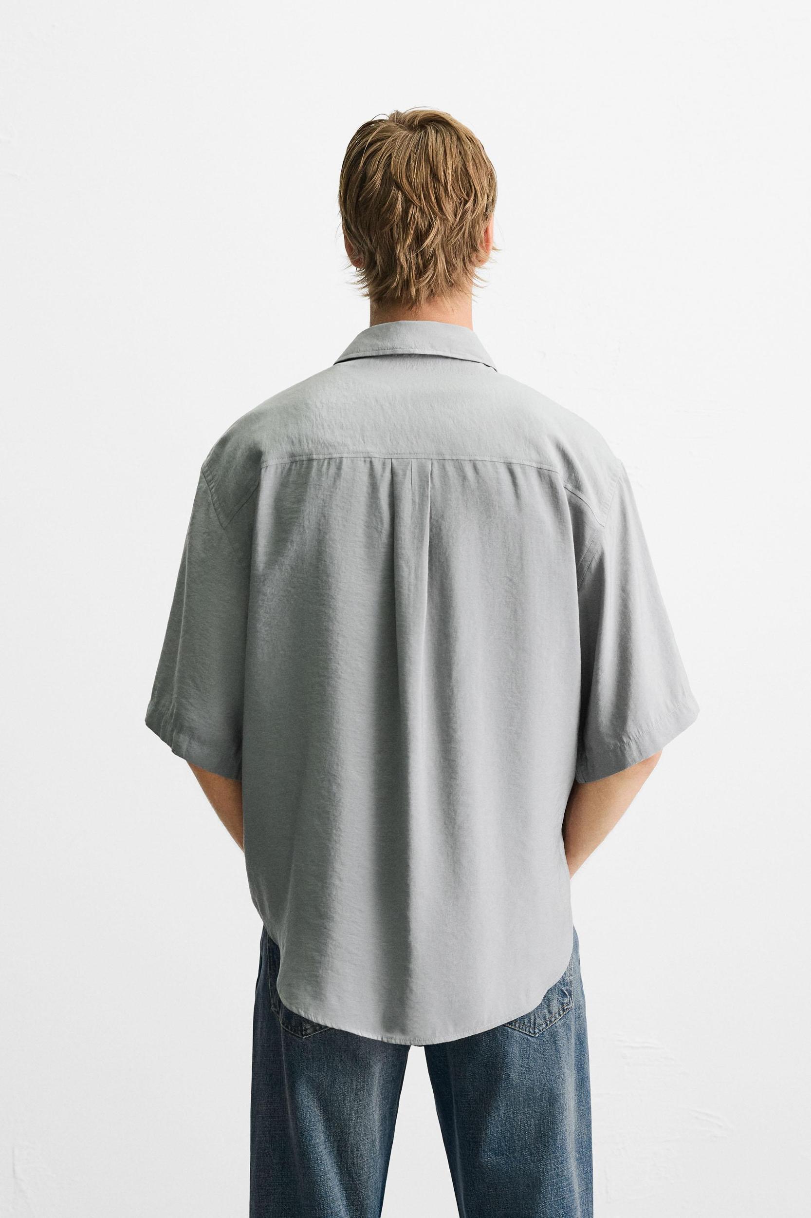 RELAXED FIT FLOWY SHIRT Product Image