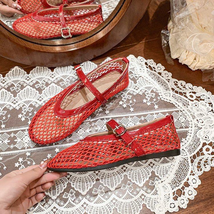 Round Toe Mesh Mary Jane Flats Product Image
