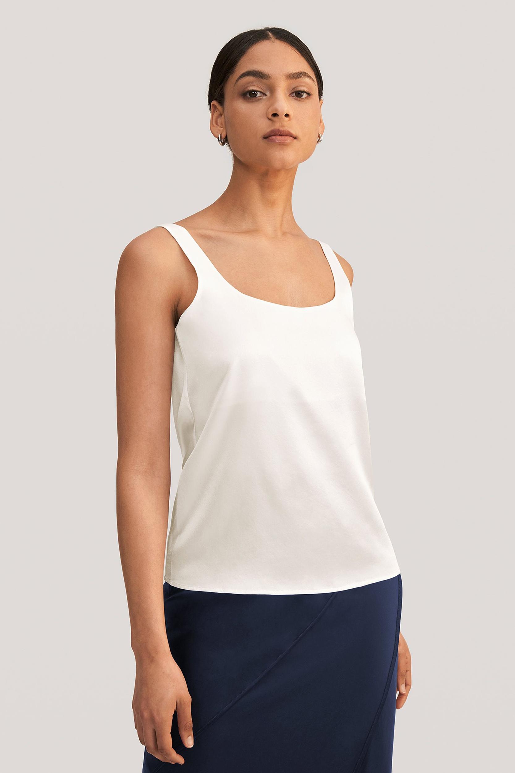 Flattering U Neck Silk Camisole Product Image
