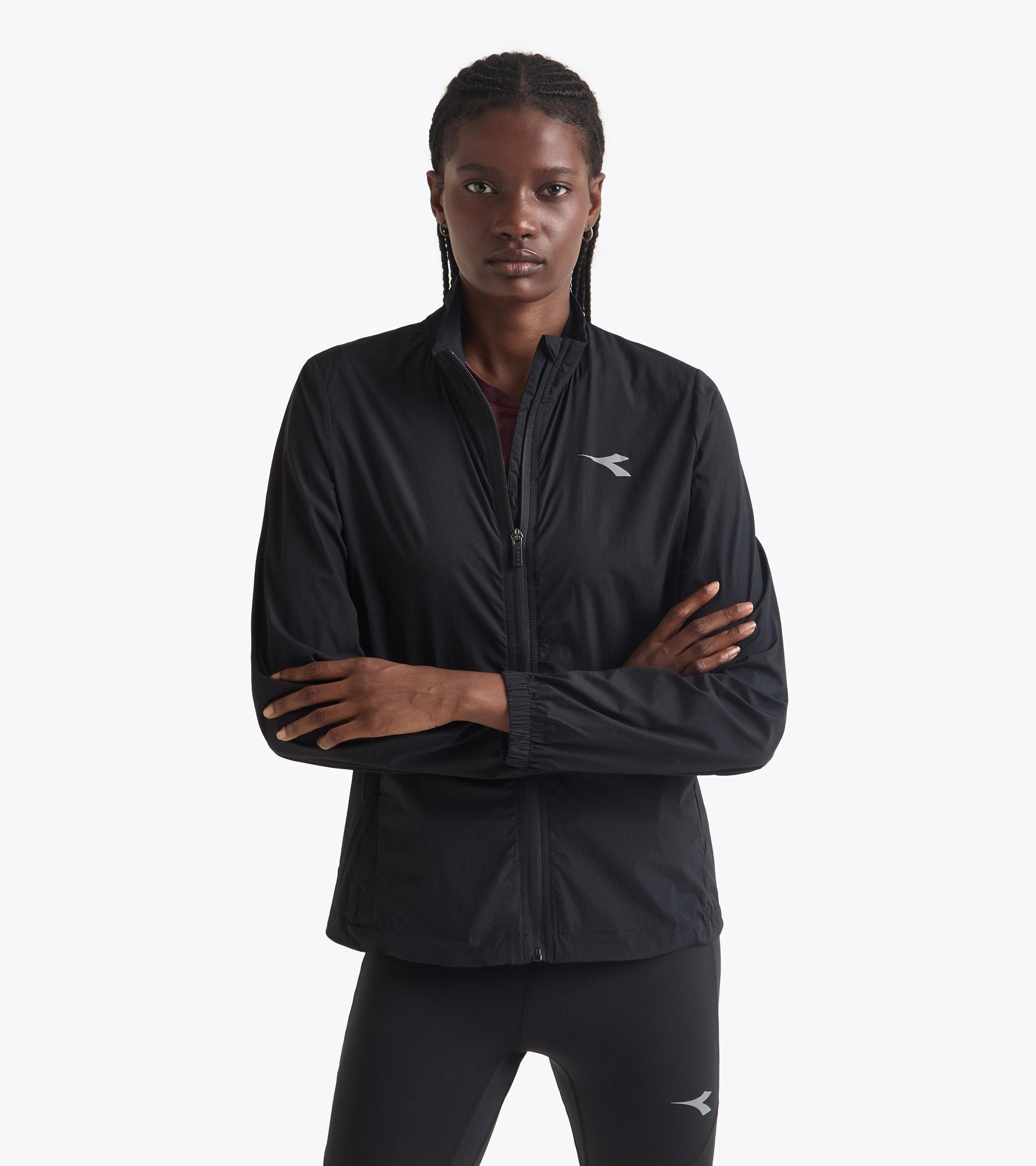 L. WINDBREAKER PACKABLE JACKET Product Image