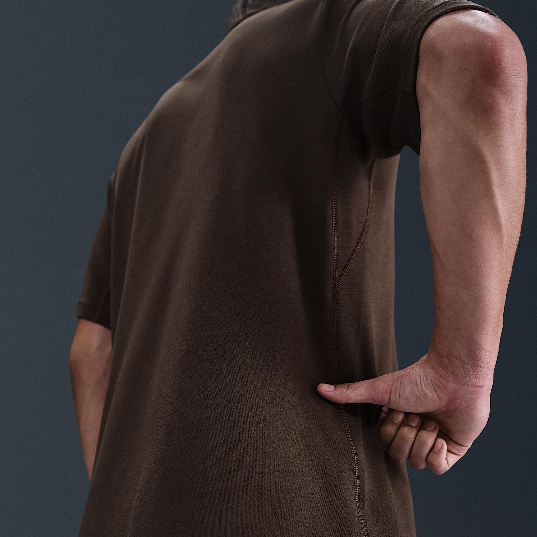 Nike Mens Primary Dri-FIT Short-Sleeve Versatile Top | DV9831-633 Product Image