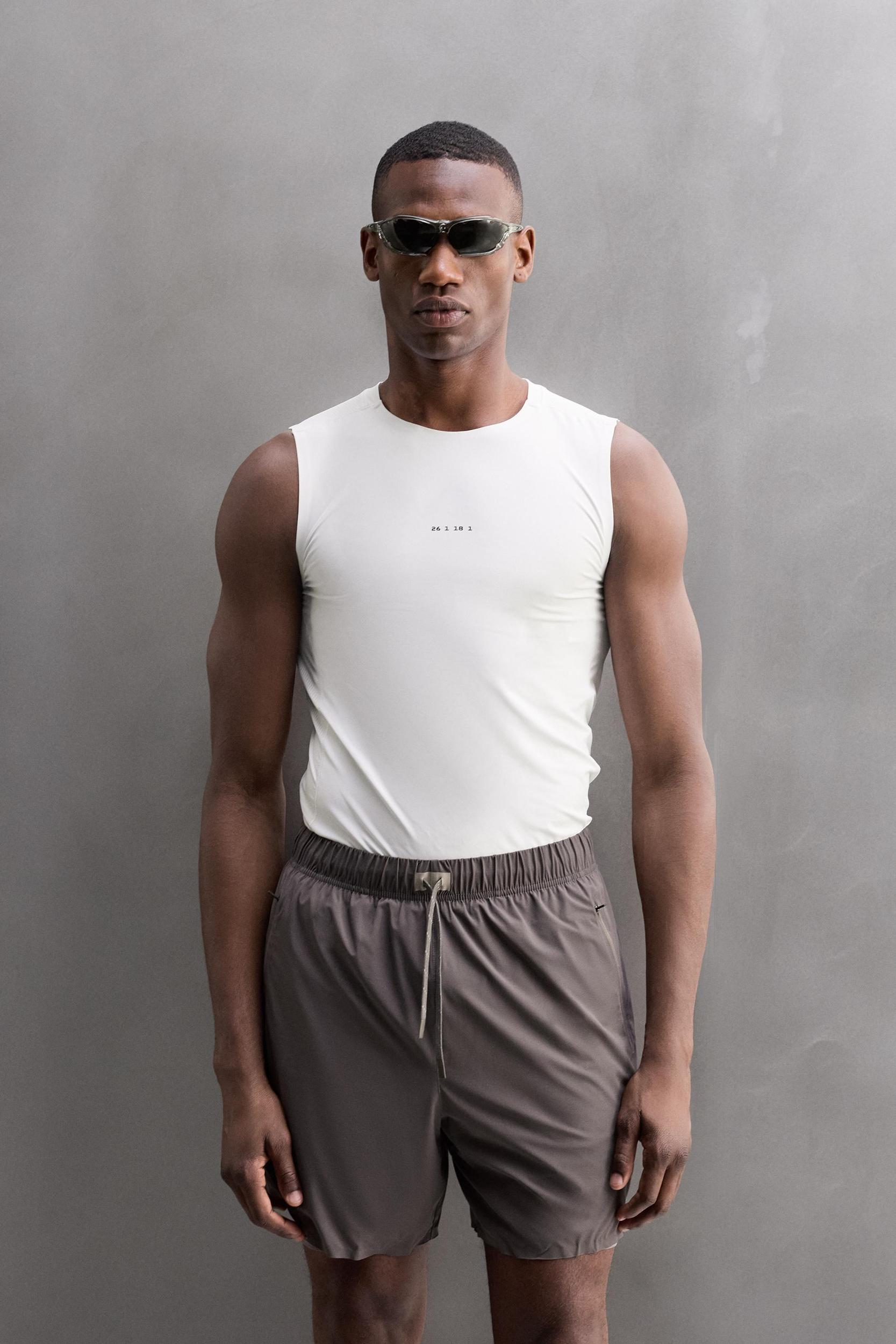 COMPRESSION TANK TOP Product Image