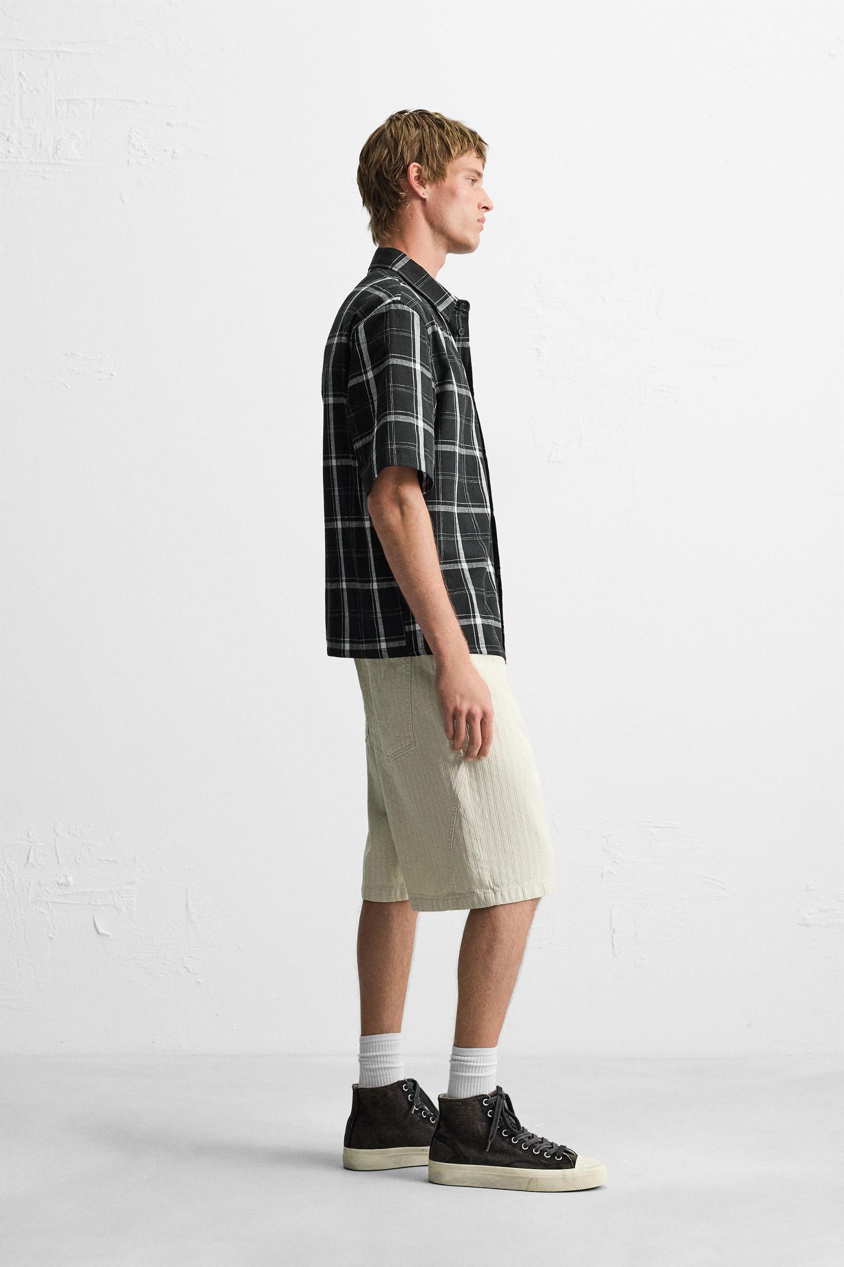 RELAXED FIT PLAID SHIRT Product Image