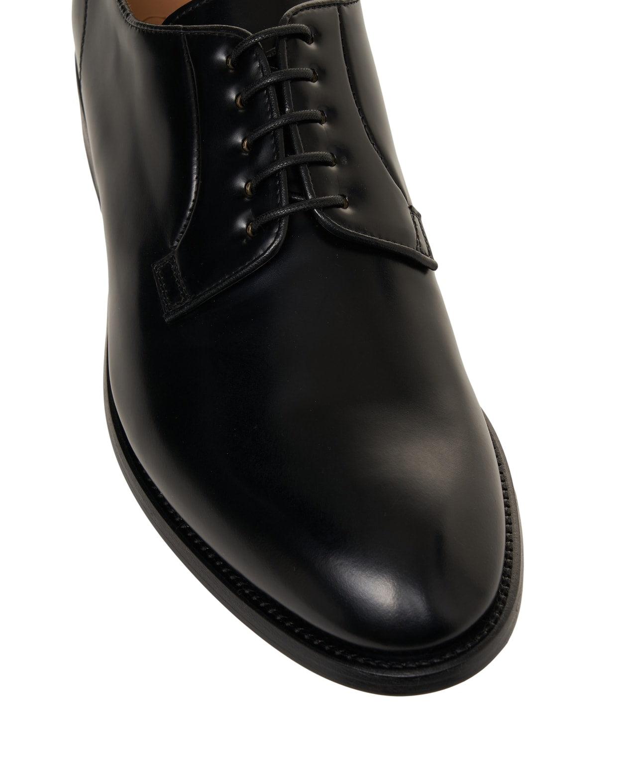 Lace-up shoes in polished leather Product Image