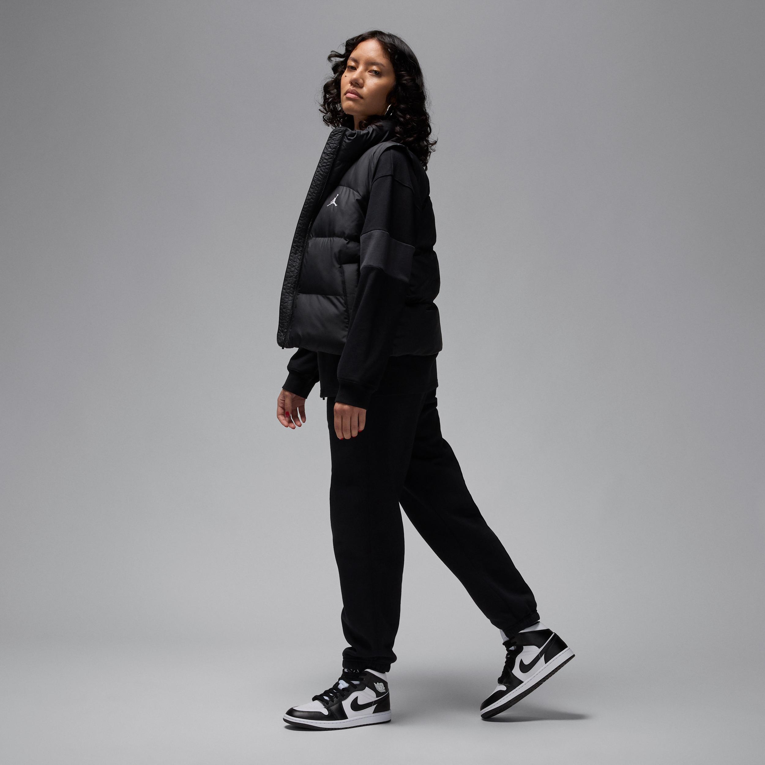 Women's Air Jordan 1 Mid Shoes Product Image