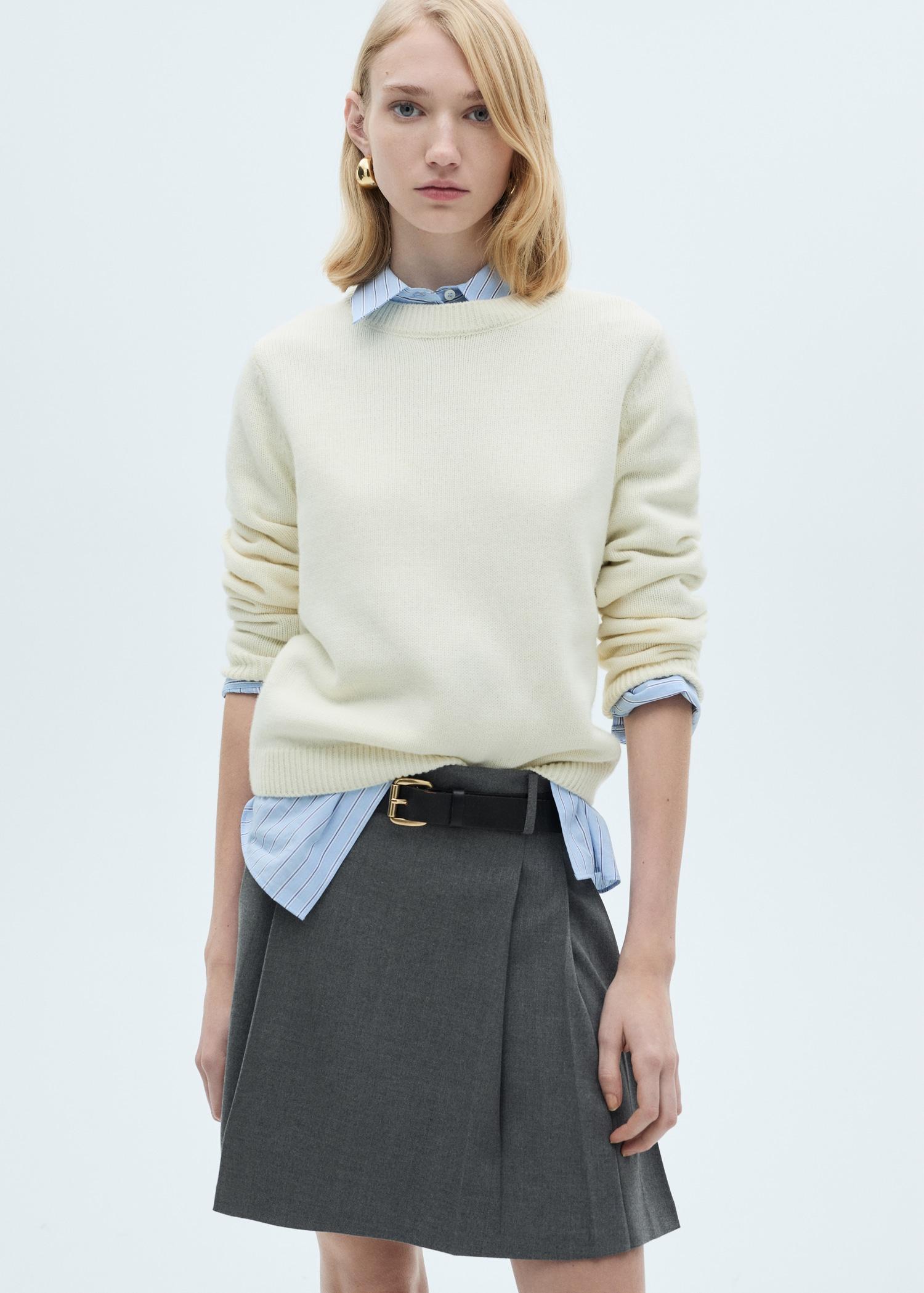 Pleated mini-skirt - Women | MANGO USA Product Image