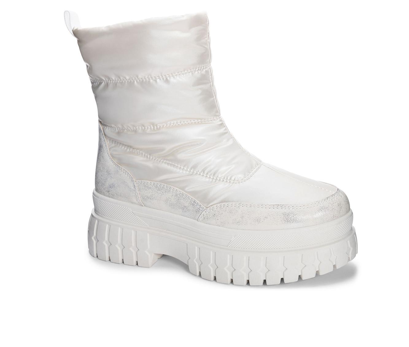 Women's Dirty Laundry Dashh Booties Product Image